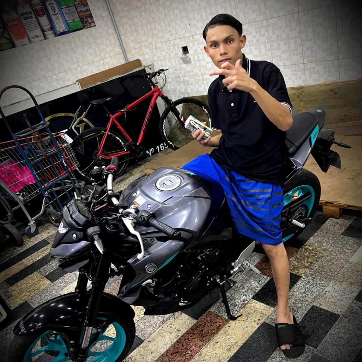 Clima Mil Grau - Single by mc luquinhas sp album cover