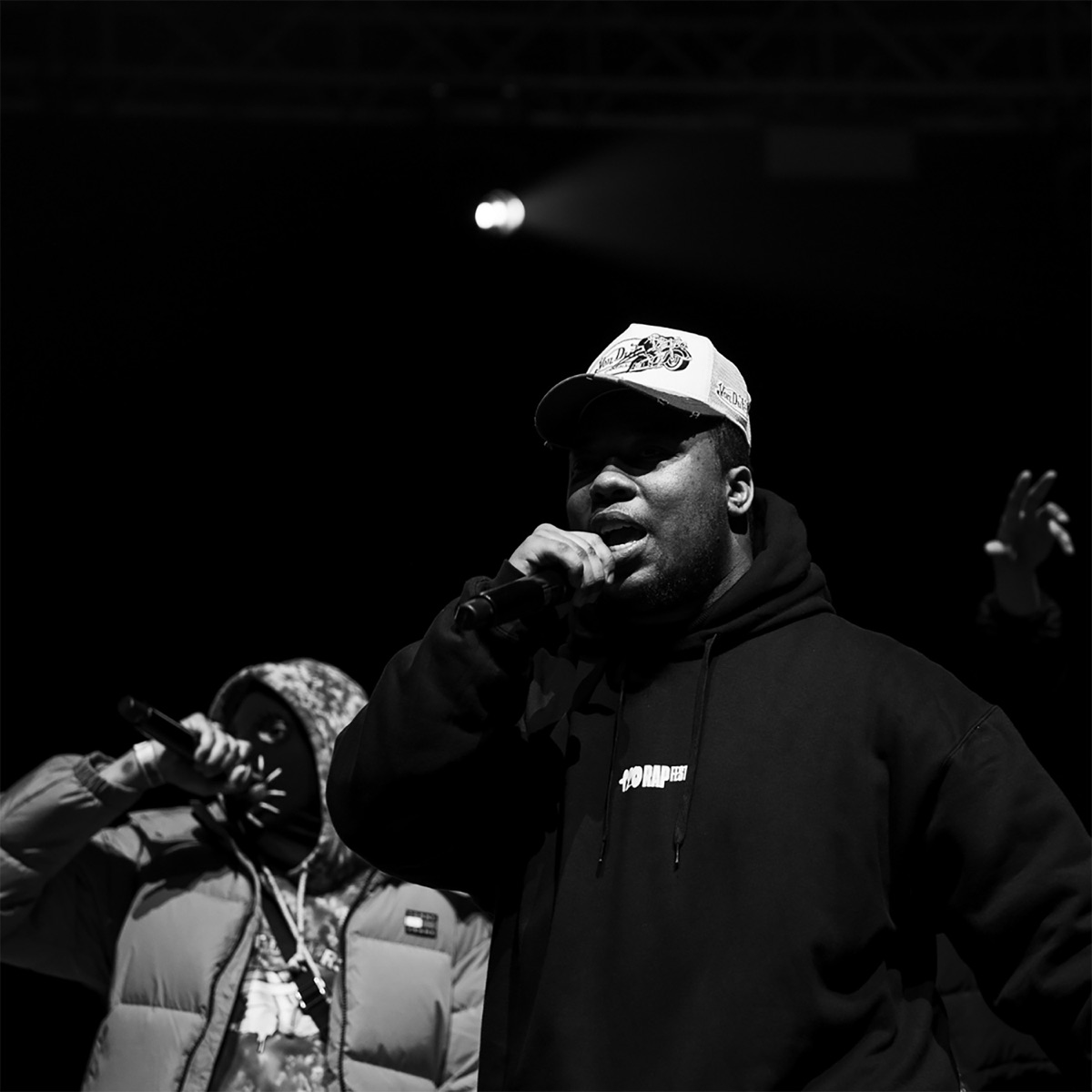 On Job - Single by Młody Olisadebe & Armor album cover