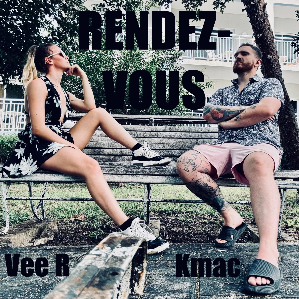 RENDEZ-VOUS (feat. Kmac) by Vee R album cover