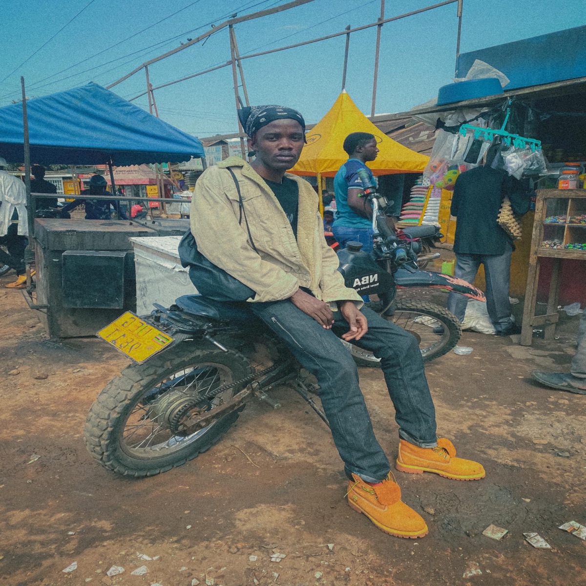 Kola buli kyolaba (Extended Version) - Single by Pascal Kalyabuli album cover