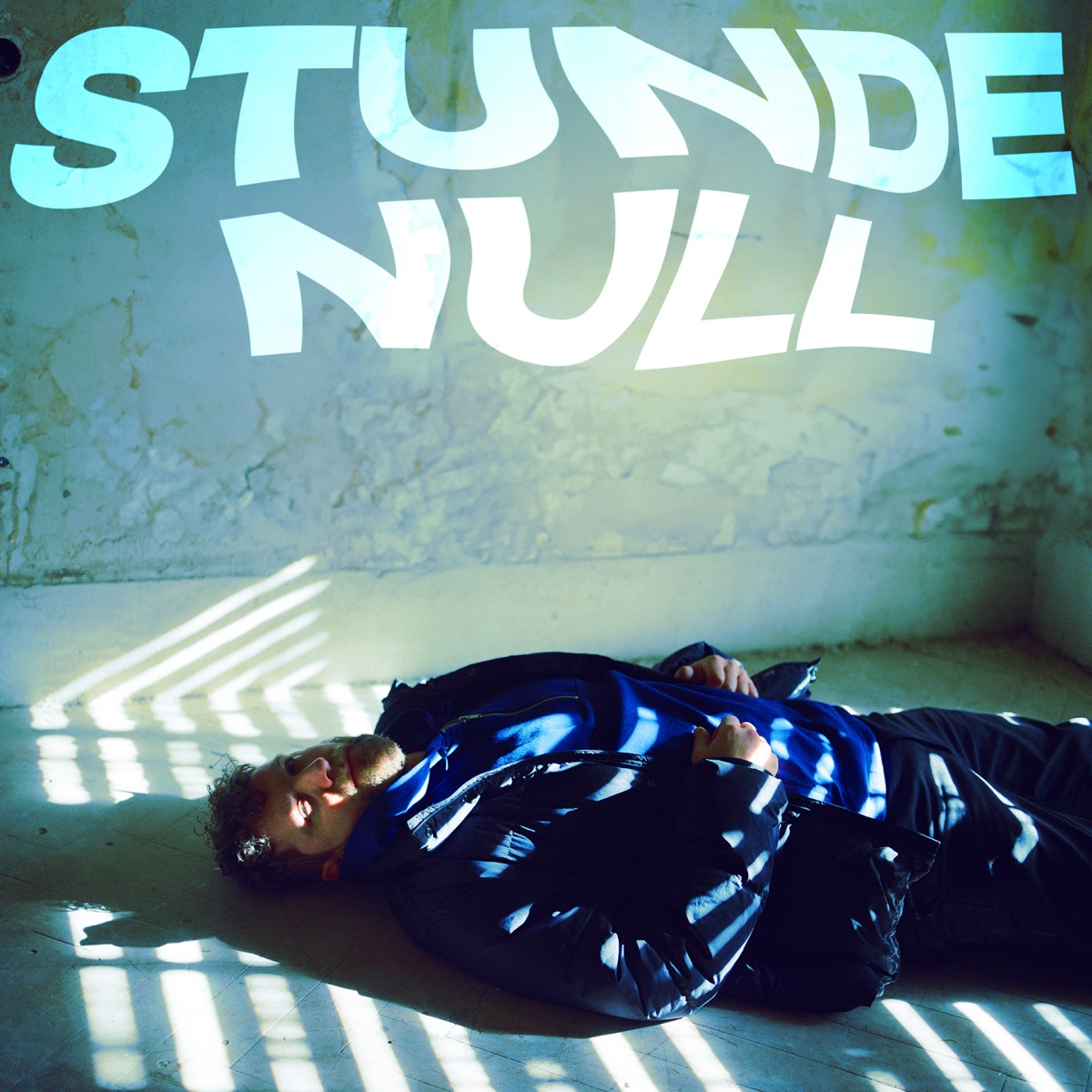 Stunde Null - Single by Chabezo & Charlotte Riess album cover