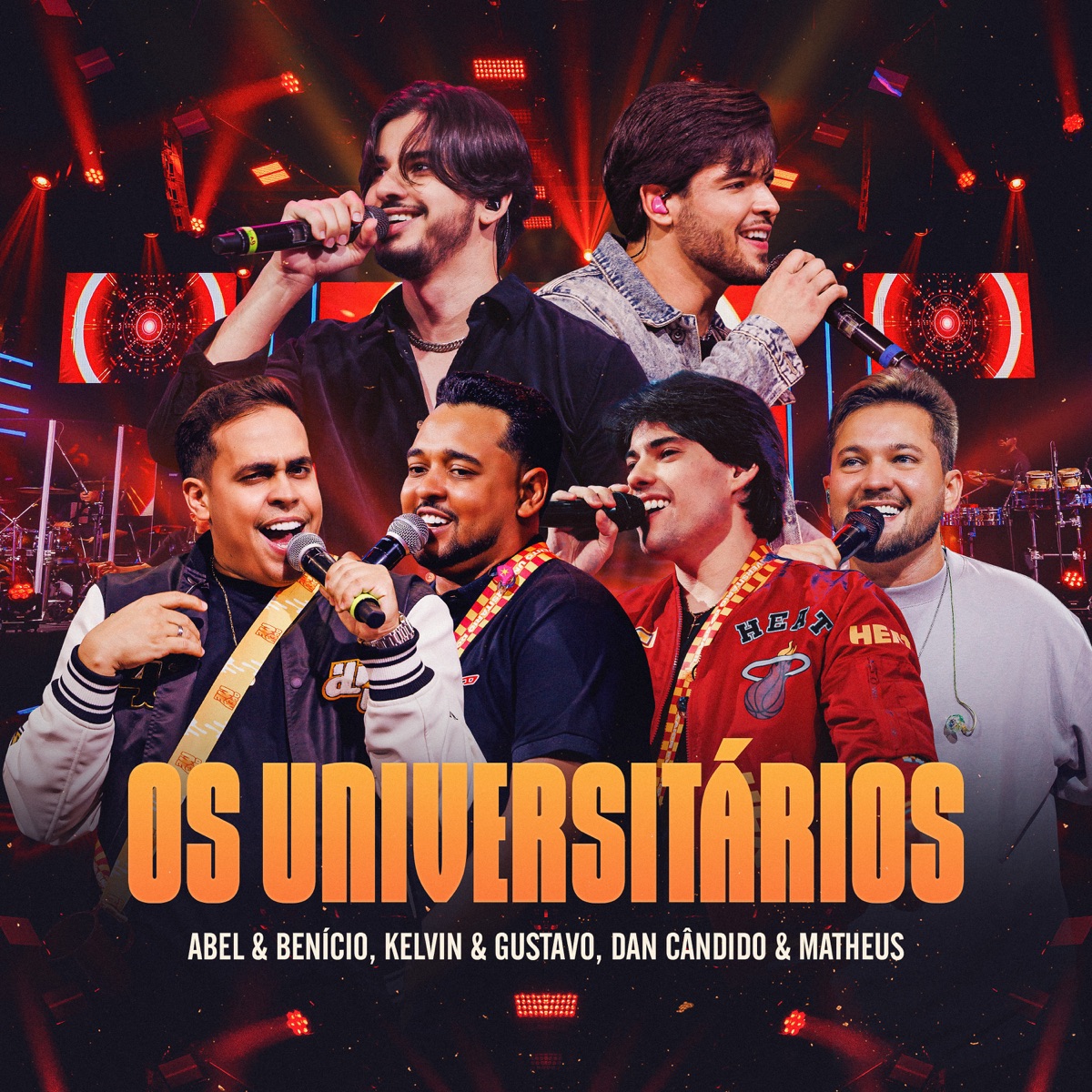 Os Universitários (Ao Vivo) - Single by Open Mé, Abel e Benício, Kelvin e Gustavo & Dan Cândido e Matheus album cover
