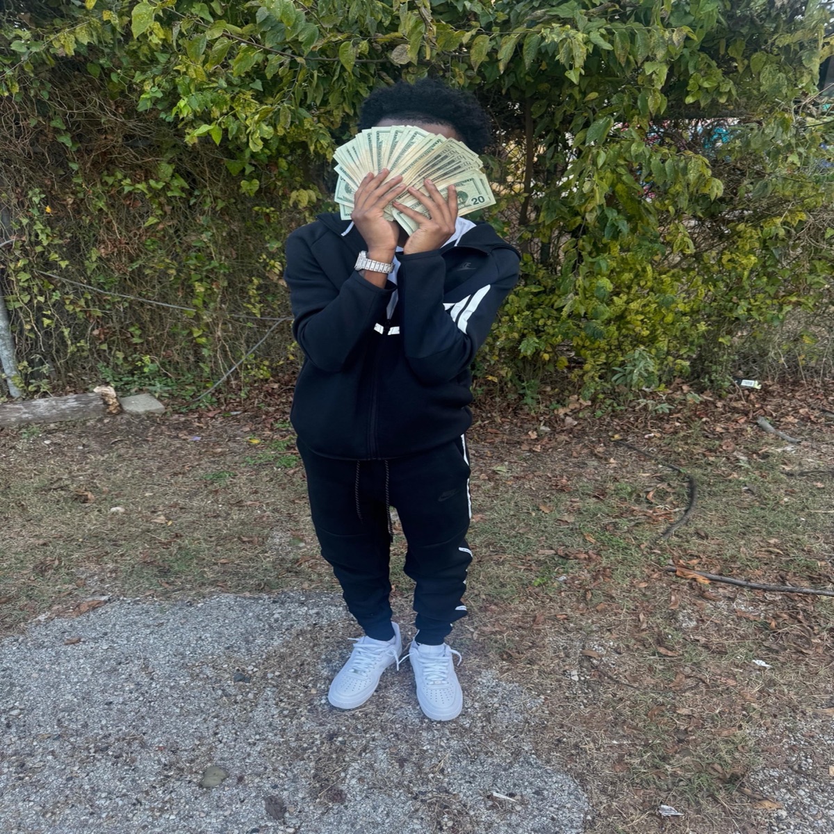 Button Man - Single by Lil Kay album cover