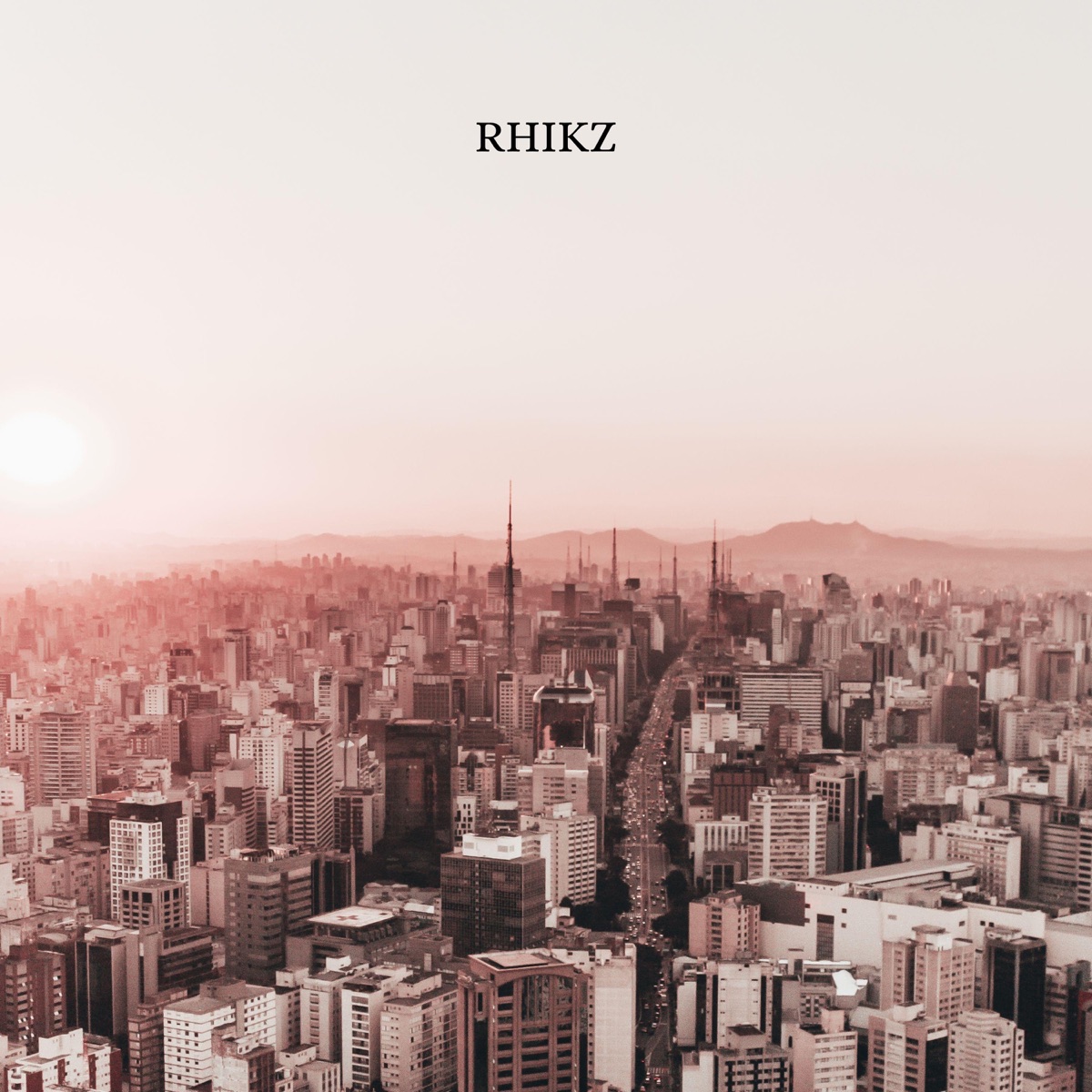 Amapiano Revisits (Amapiano Remix) - Single by RhikZ album cover