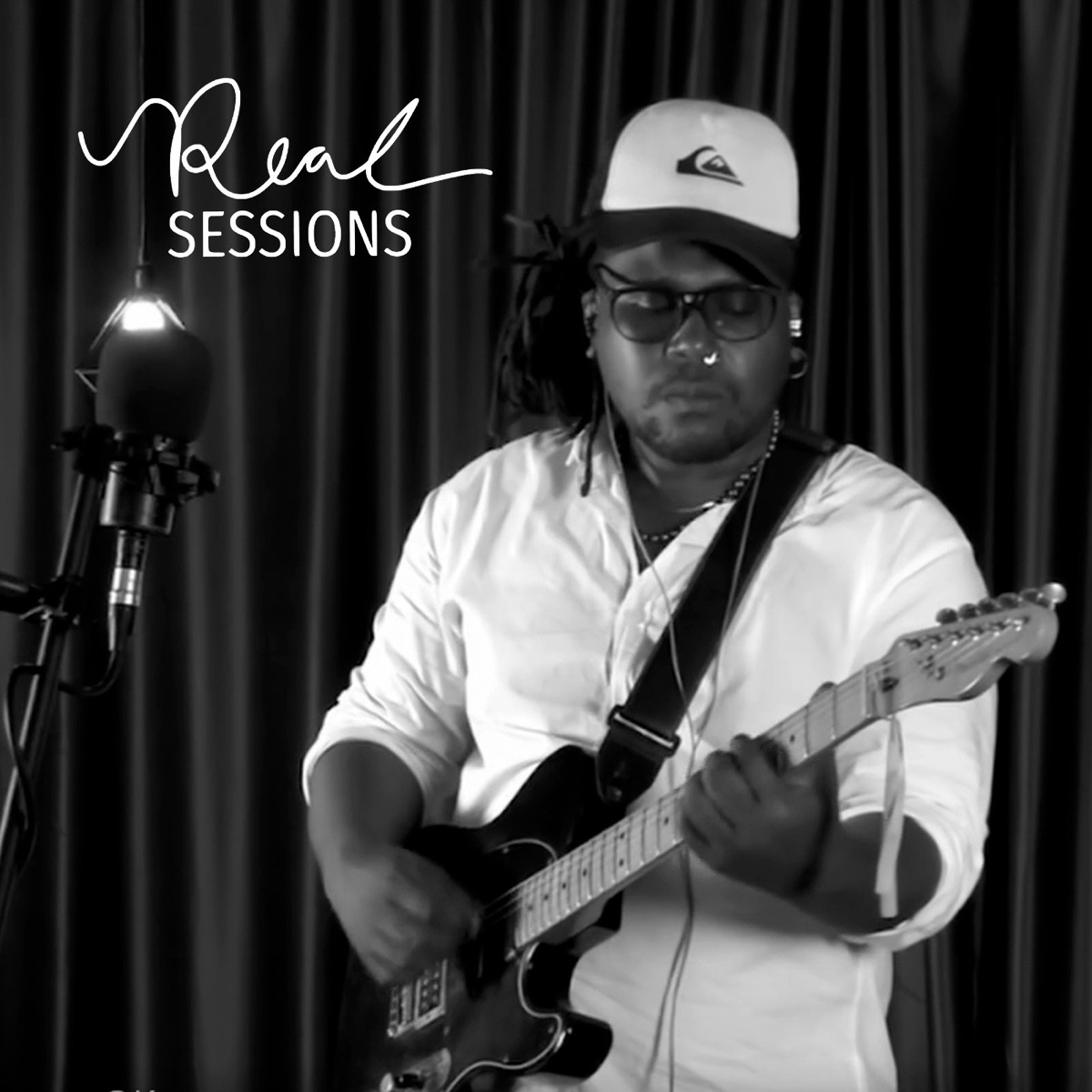 Um Só - Single by Oliveira & Real Sessions album cover