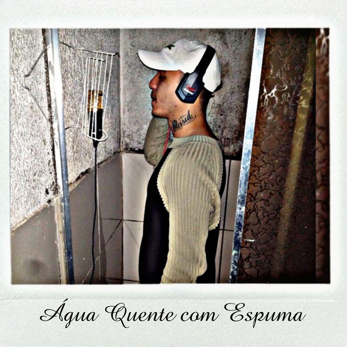 Água Quente Com Espuma - Single by JhootaM album cover