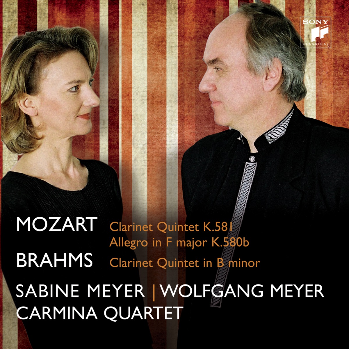 Mozart & Brahms: Clarinet Quintets by Sabine Meyer & Carmina Quartett album cover