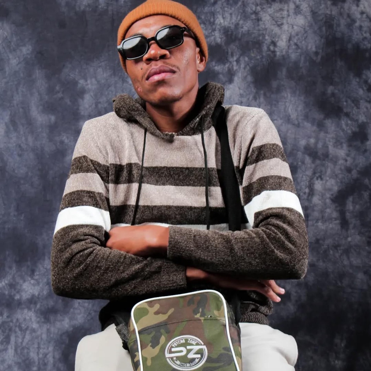 Through Pain (feat. Black Tablet) - Single by Gnashtea album cover
