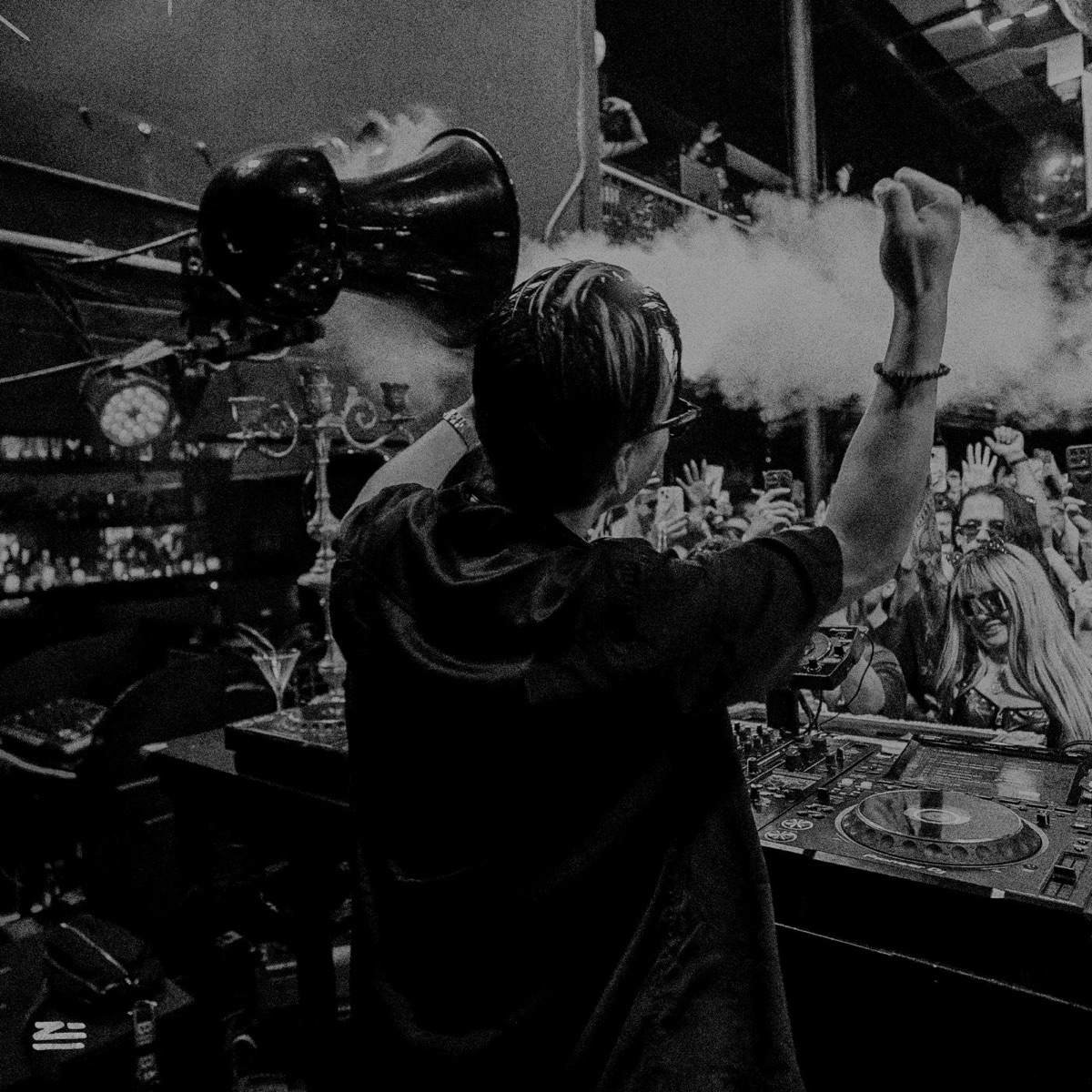 Smoke Up In The Air - Single by ZHU & BadWolf album cover