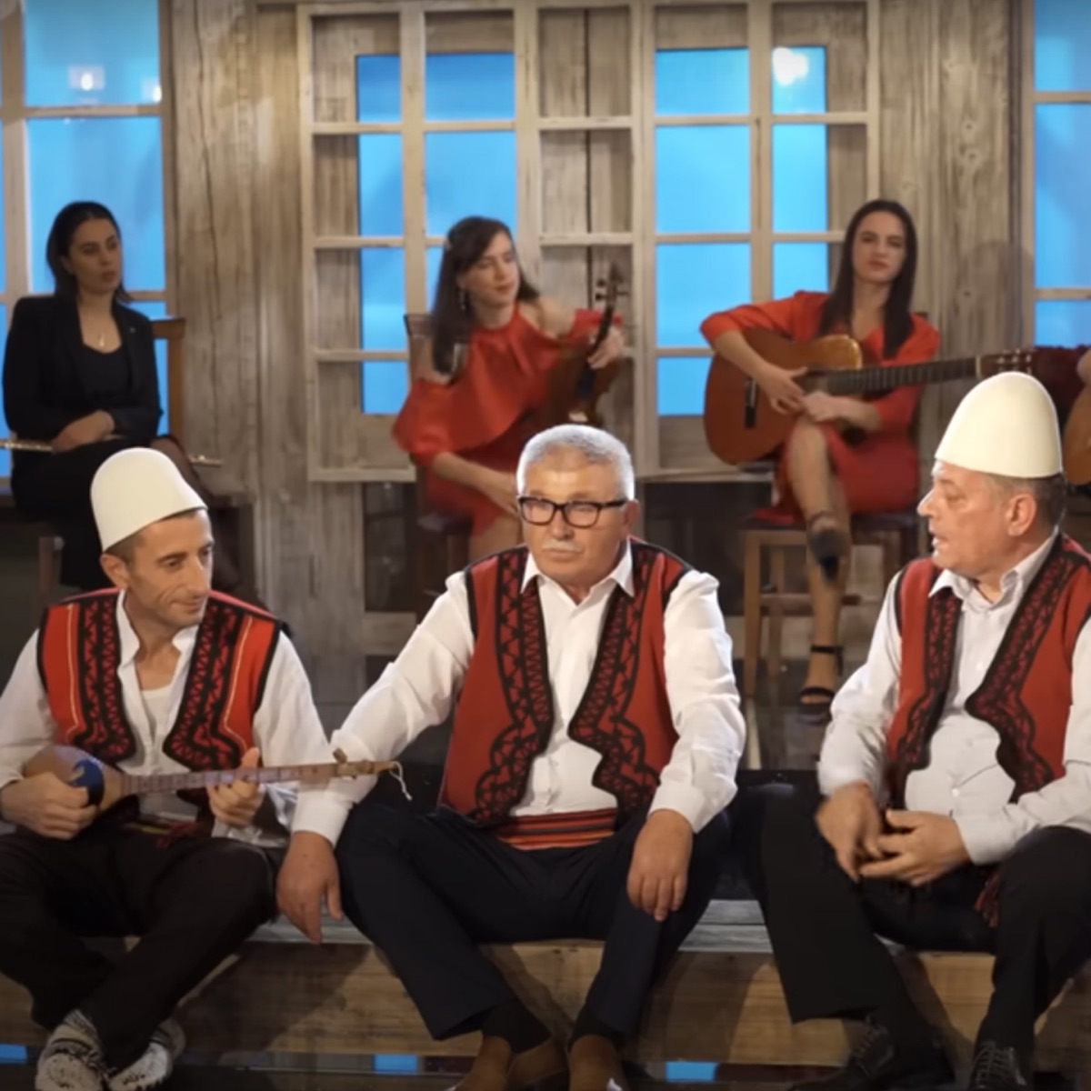 Kthimi i Suzanes - Single by Naim Krasniqi & Ezo Menic album cover