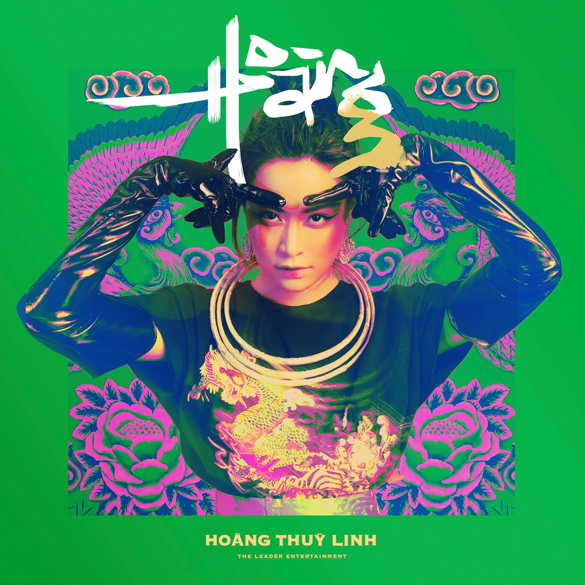 Hoàng by Hoàng Thùy Linh album cover