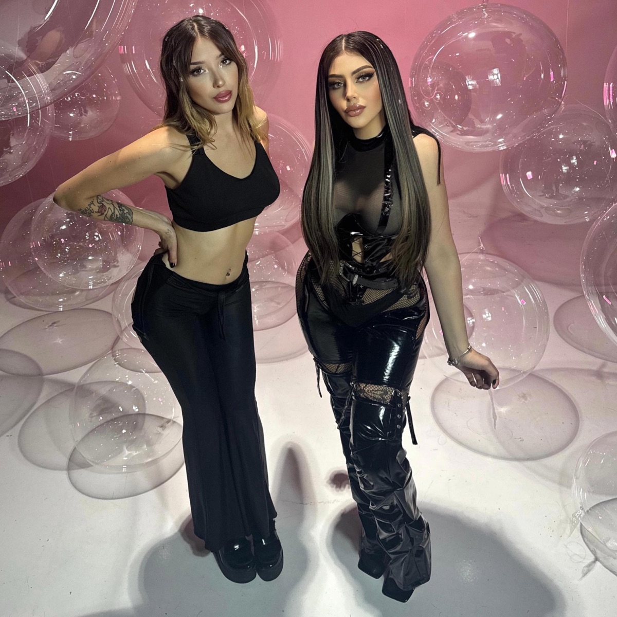 Desnúdame - Single by DJ FOXY & Barbie Chola album cover