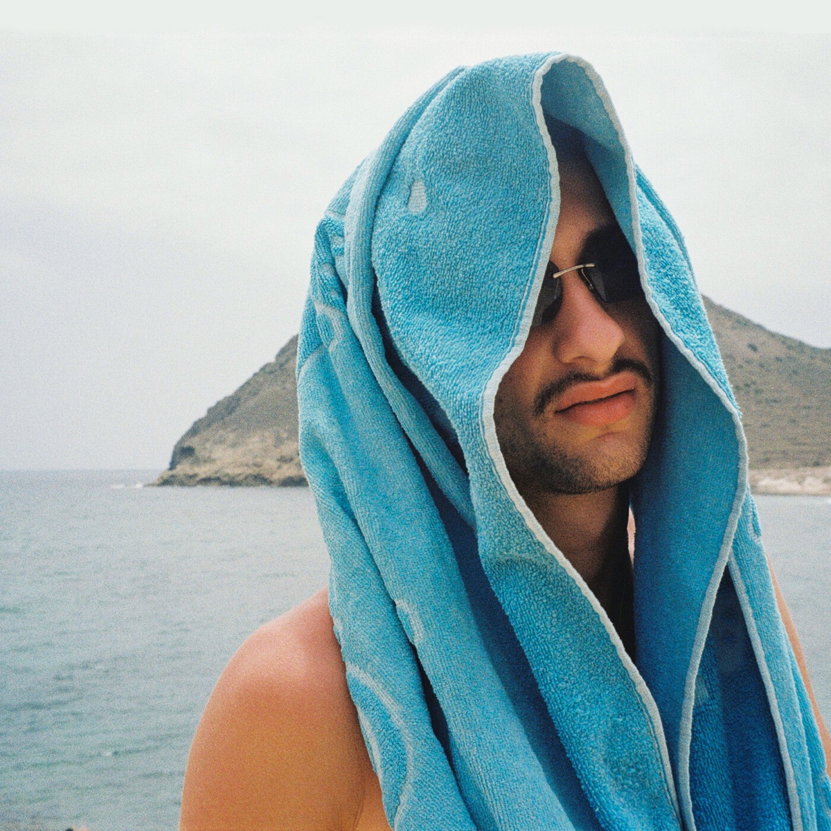 Vacaciones en Septiembre - EP by C Marí album cover