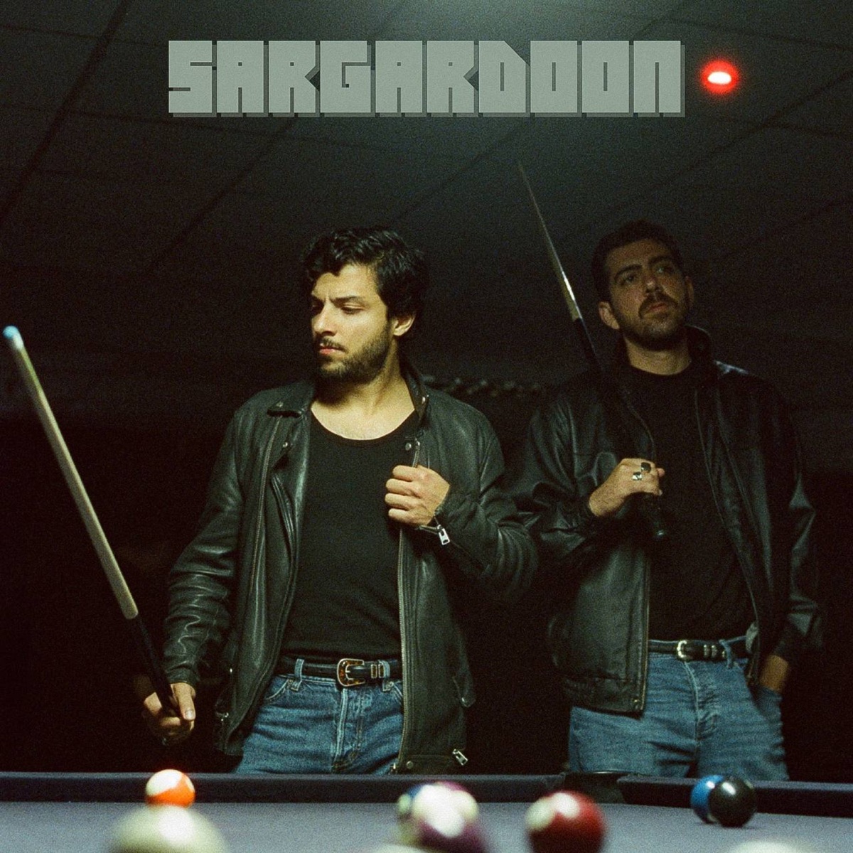 Sargardoon - Single by Mehrad Hidden & Kaviano album cover