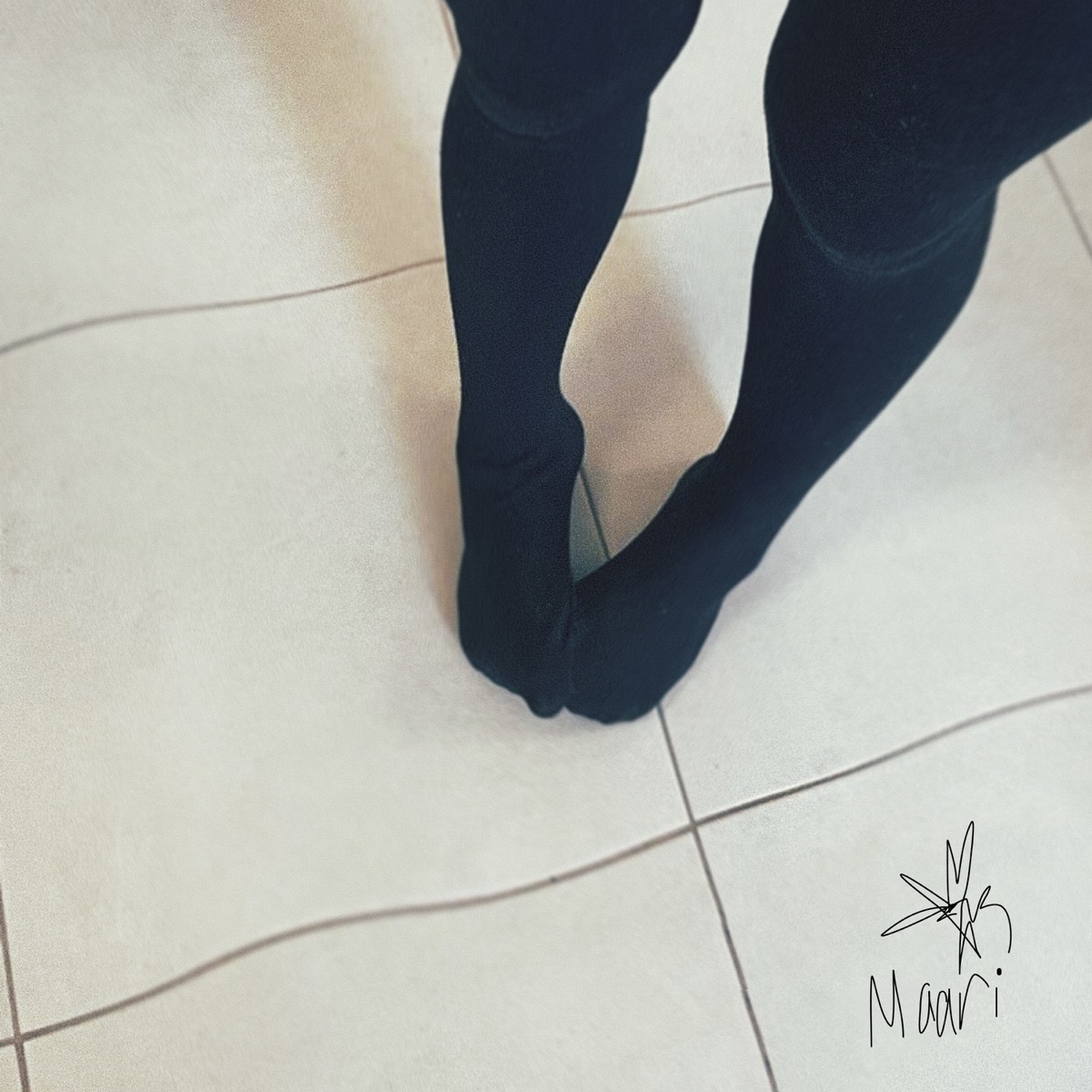 Равновесие - Single by Maari album cover