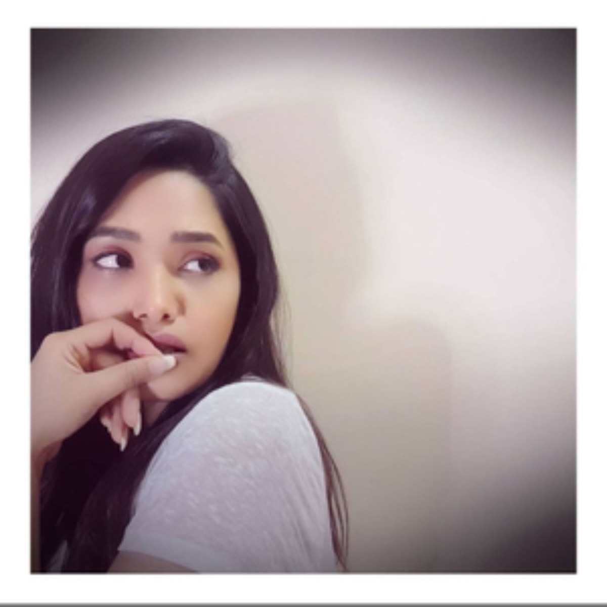 Jau Ki Najau - Single by Indira Joshi album cover