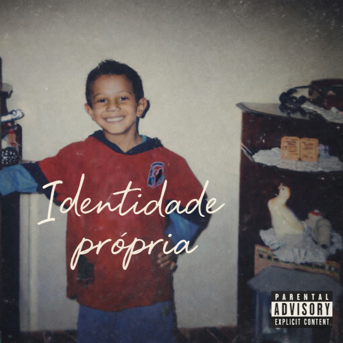 IDENTIDADE PRÓPRIA by MC VITINHO ZS album cover