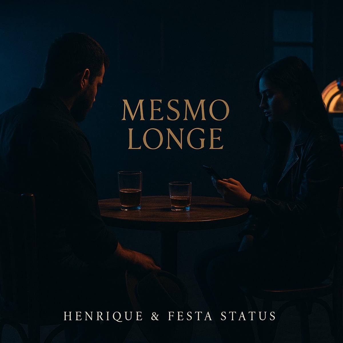 Mesmo Longe (feat. HENRIQUE) - Single by FESTA STATUS album cover