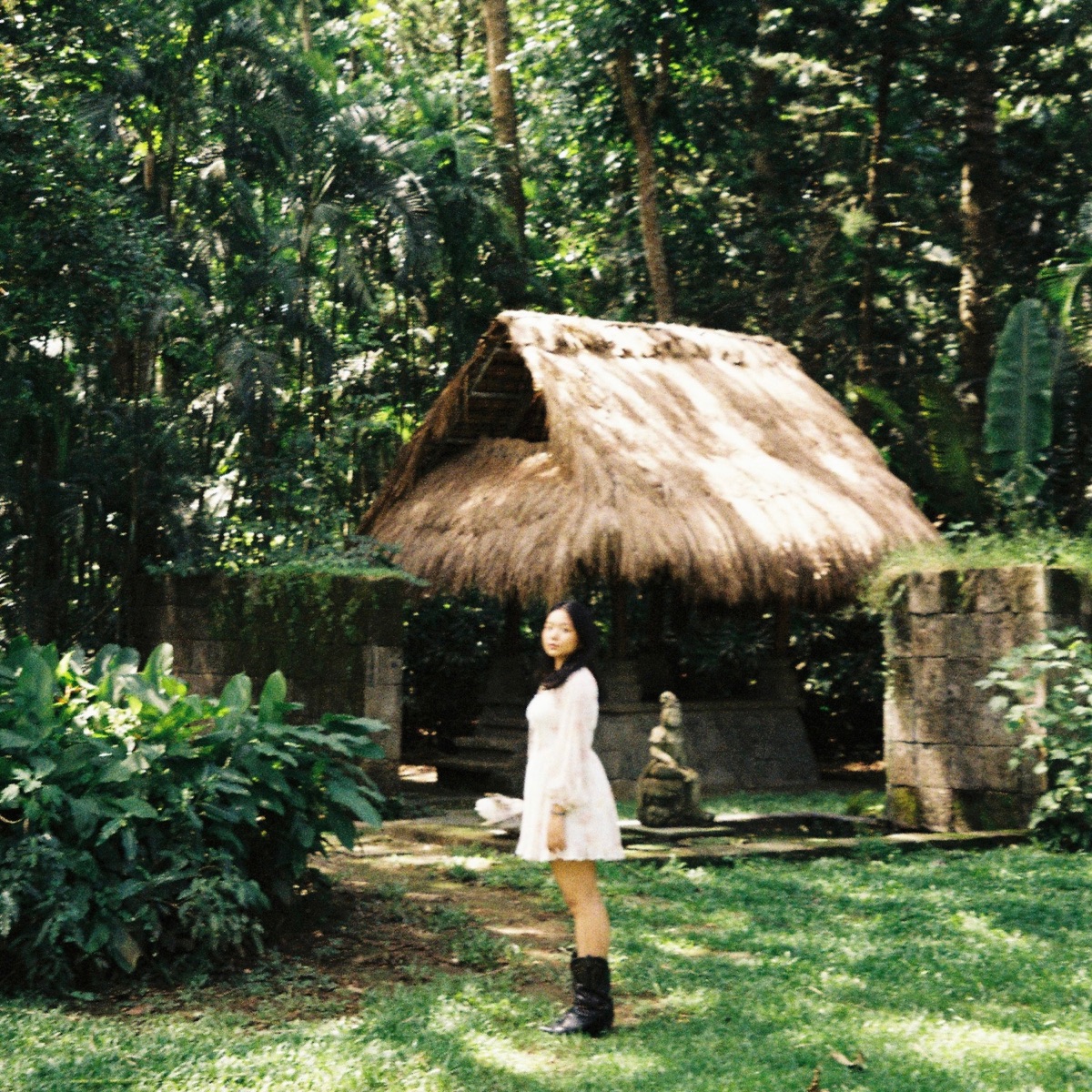 Saya - Single by Bianca album cover