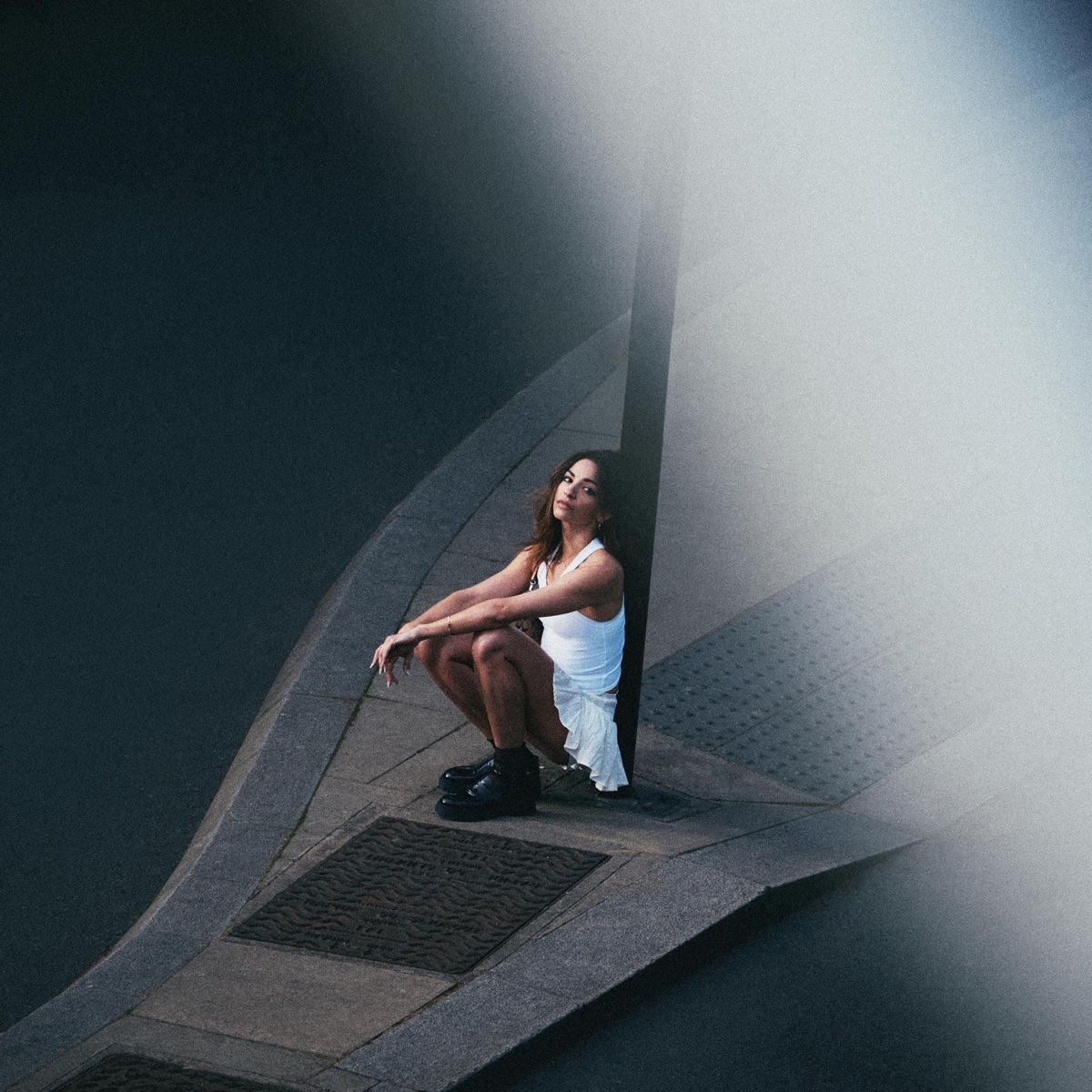 Suelta - Single by Ana Villafañe album cover