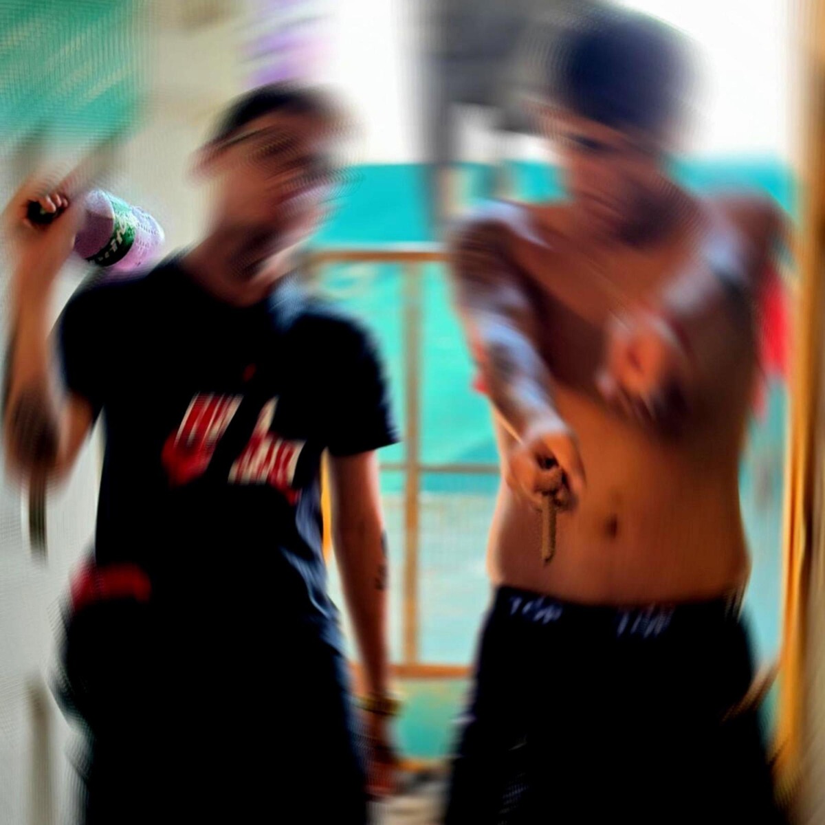 WORKING ME (feat. Yung Chieff) [Spanish Version] - Single by Bloonggh album cover