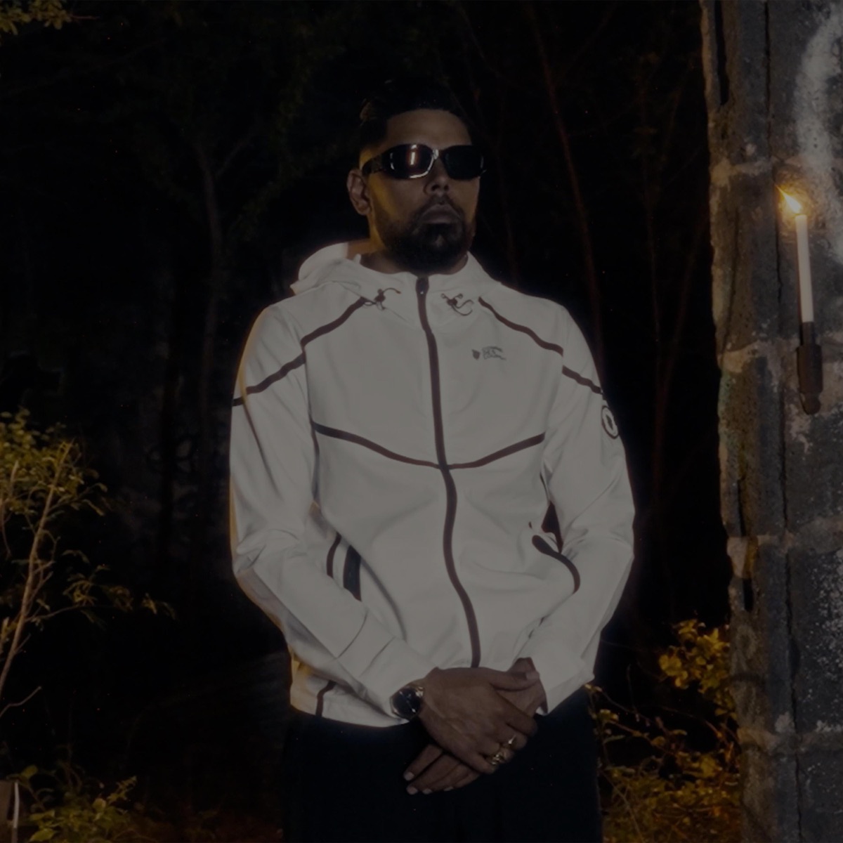 Laisse Tomber (feat. JLN PROD) - Single by Capitaine album cover
