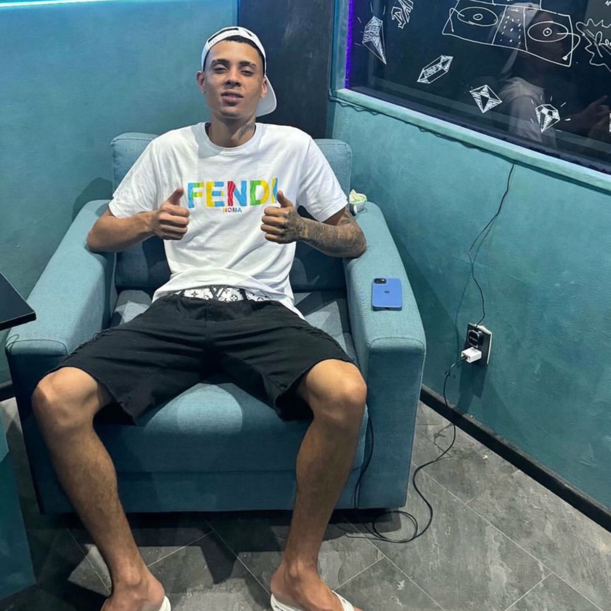 MTG QUEM É O LOUCO ENTRE NÓS VERSÃO BH - Single by DJ BIEL DO ALTO, Lado Sul & mc pl alves album cover