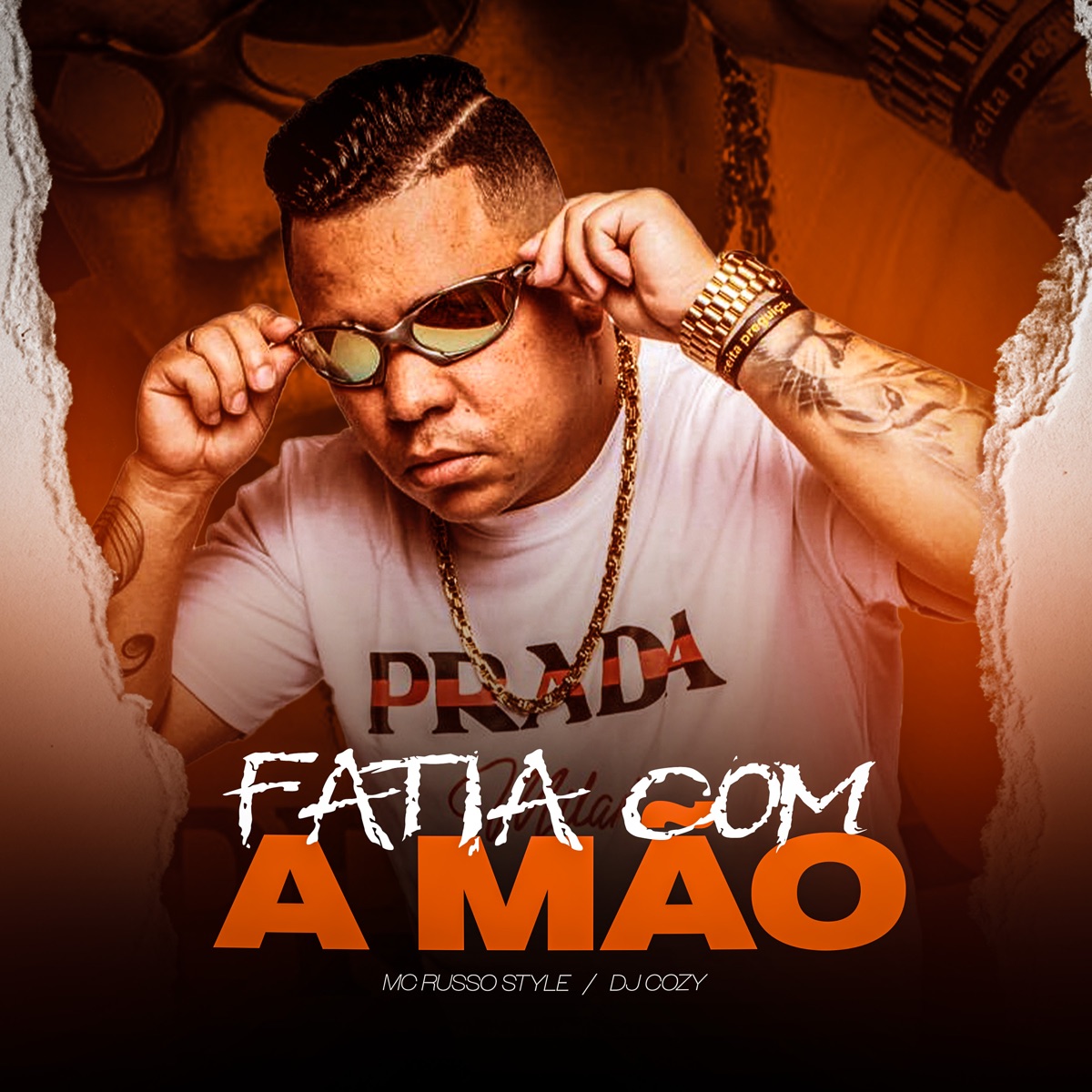 Fatia Com a Mão - Single by MC Russo Style & DJ Cozy album cover