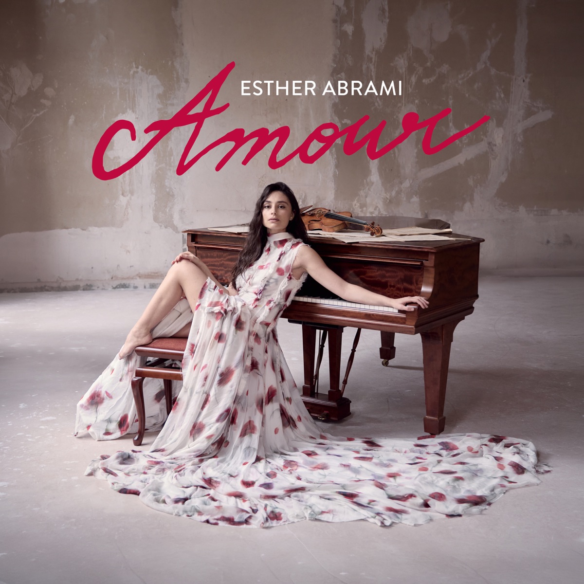 Amour by Esther Abrami, The City of Prague Philharmonic Orchestra & Irene Delgado-Jiménez album cover