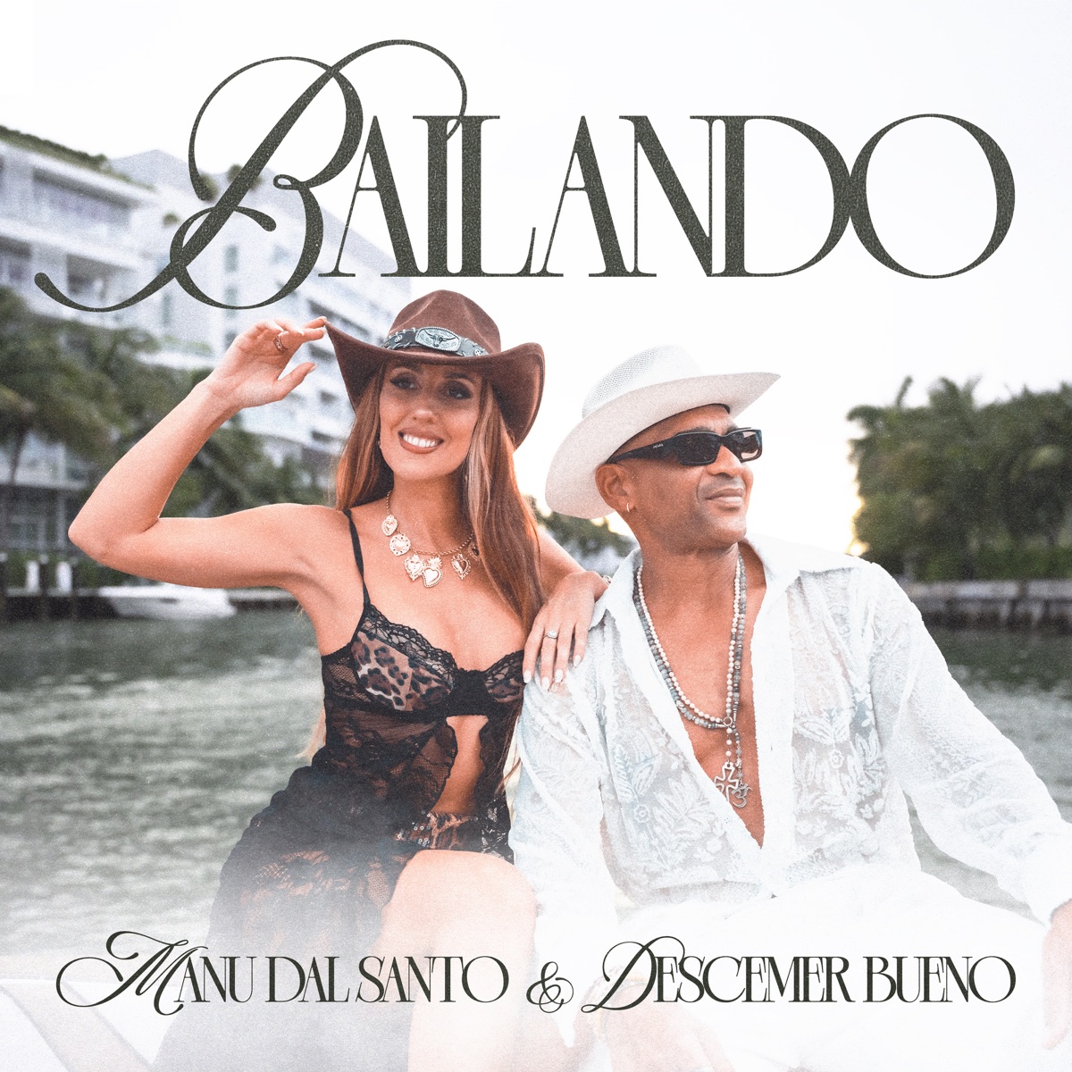 Bailando - Single by Manu Dal Santo & Descemer Bueno album cover