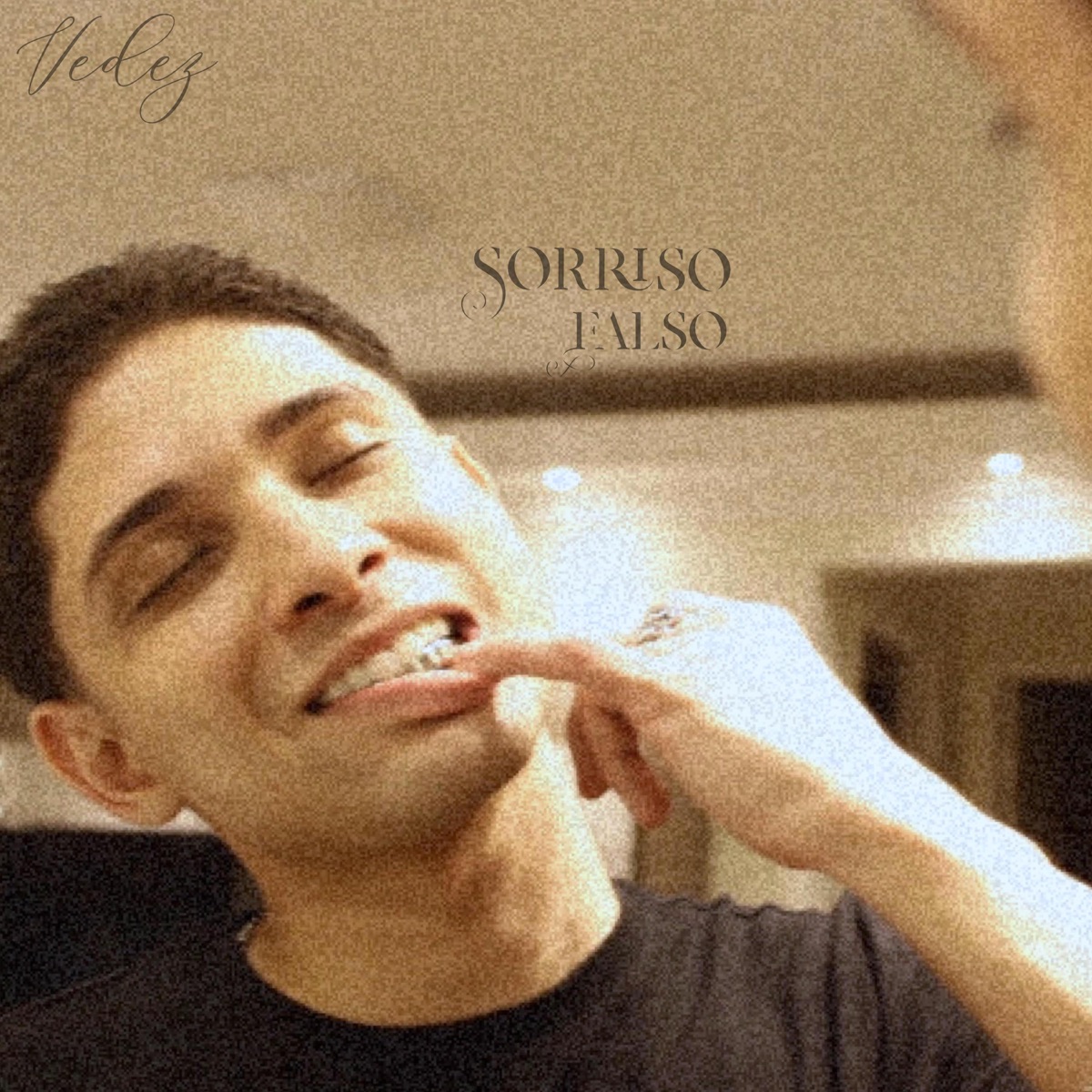 Sorriso falso (feat. KANASHIRO & MUC4) - Single by vedez album cover