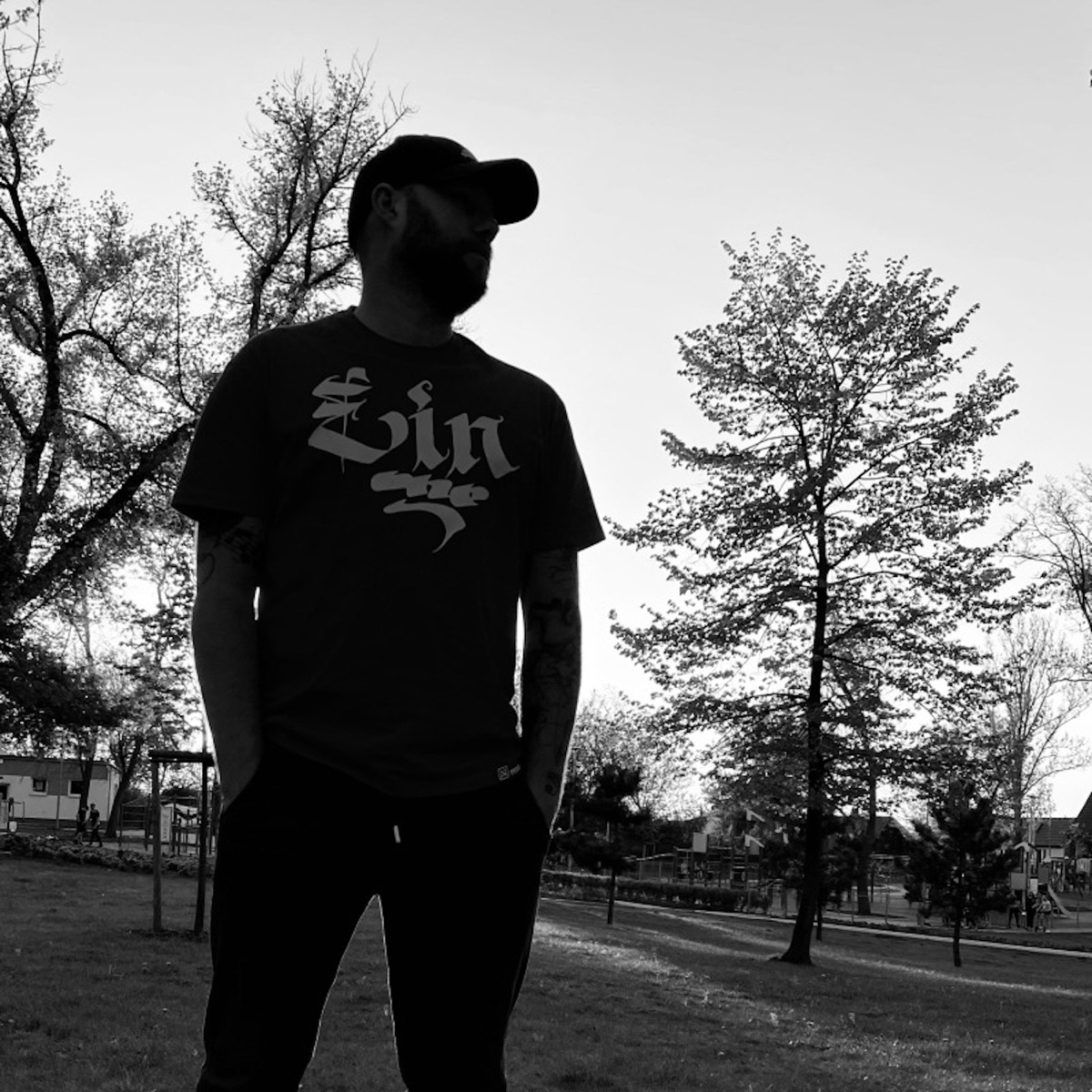 Cienie (feat. Amos & Tytuz) - Single by Ein album cover