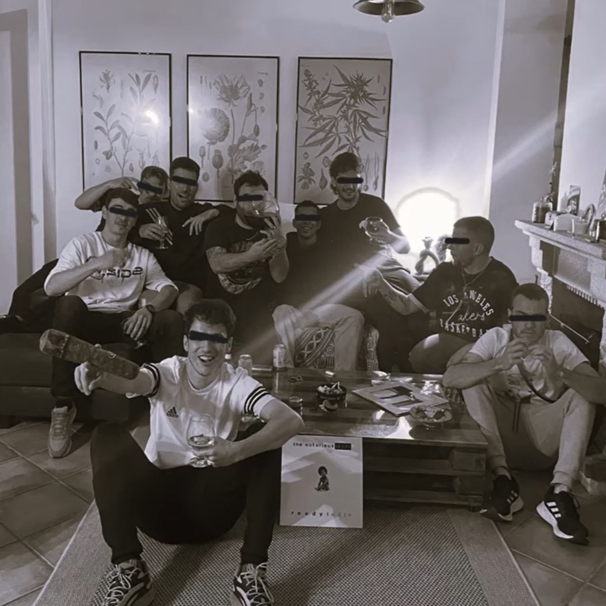 Lluvia Tras el Cristal - Single by LosNiñosDelCaminito album cover