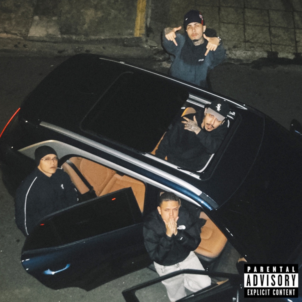 SAINDO DO BAIRRO (feat. FZK) - Single by Yoiti, Vyne & Bruninho Gg’s album cover