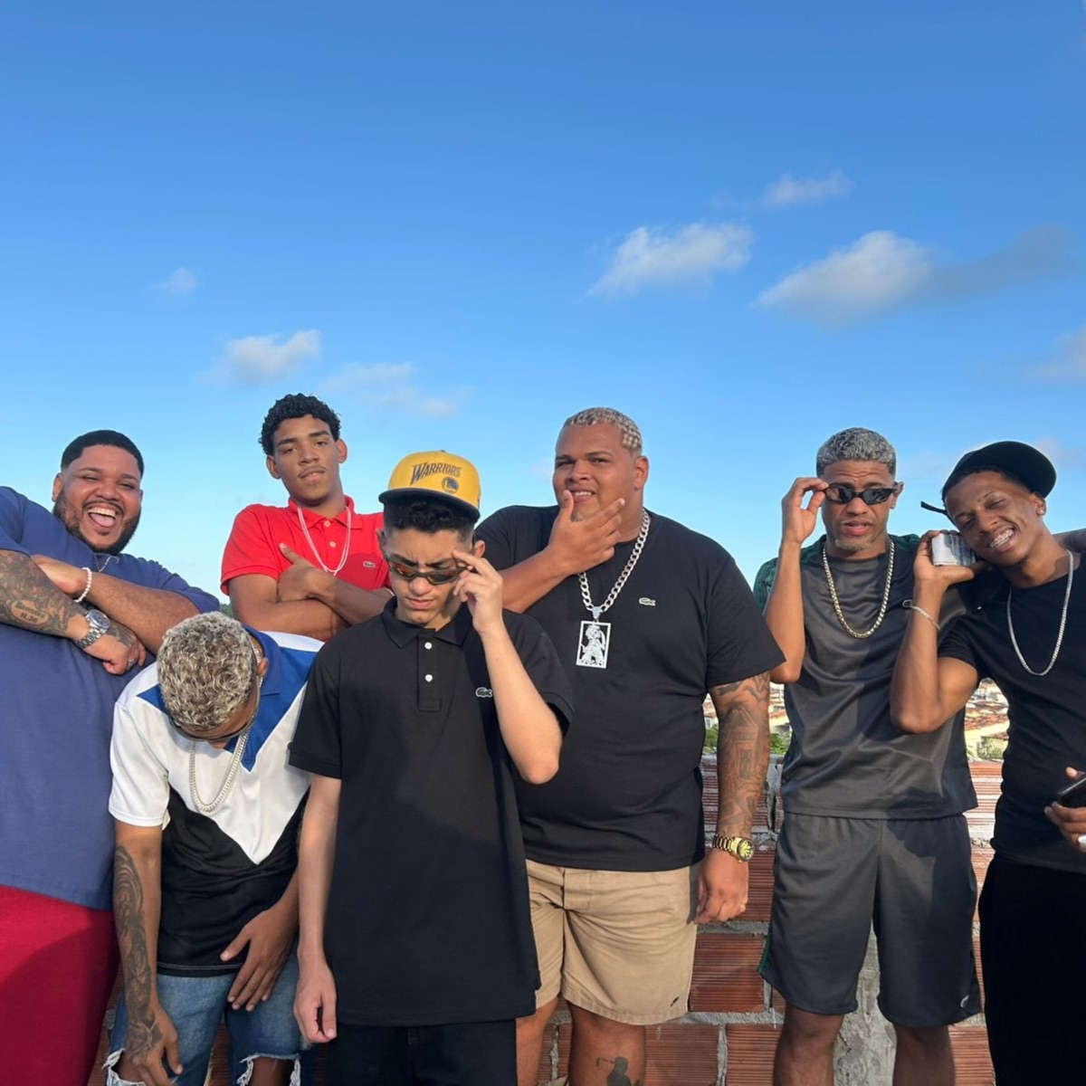 Os Pouca Mídia - Single by mc 2g81, Jovem Thug, Yuri ZN, BG Na voz & M1noBEAT album cover