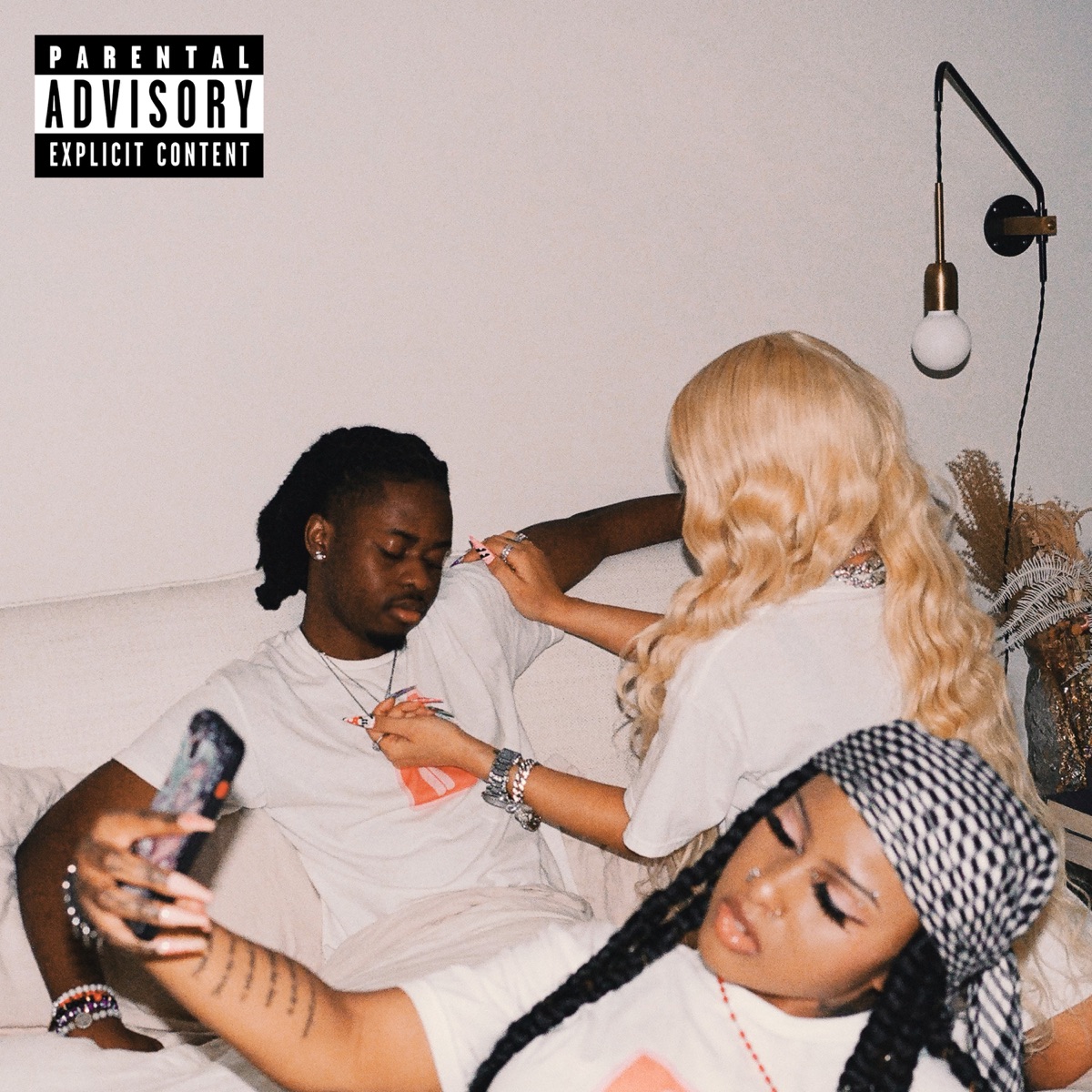 finsta / bia - Single by wolfacejoeyy album cover