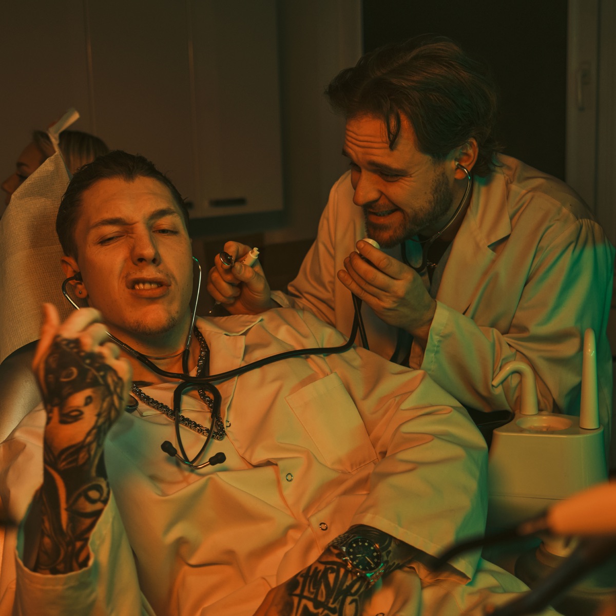 Shit don’t stop - Single by Plako Wajber, Tobik & DJ Sąsiad album cover
