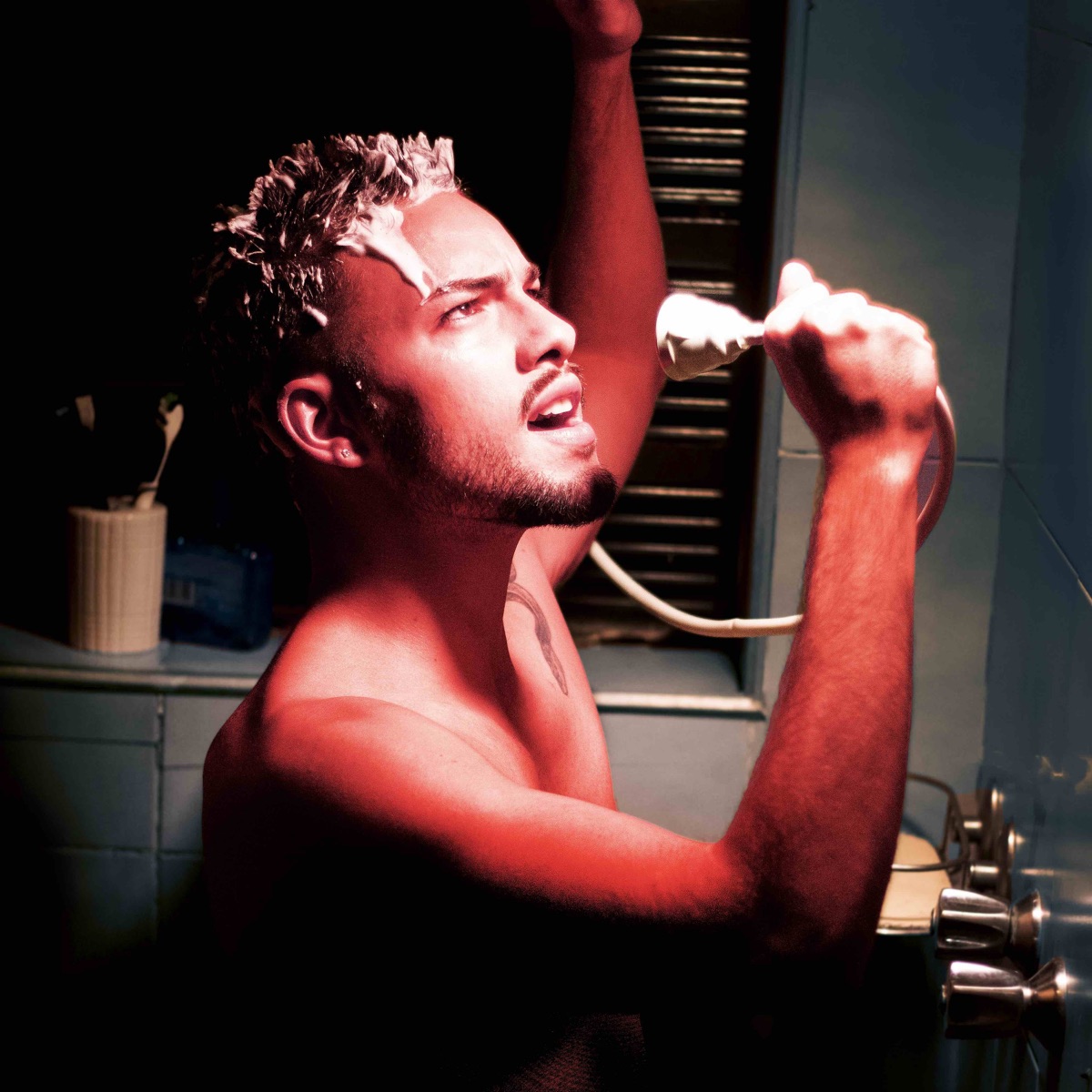 Primeira Ligação - Single by Lipe Fiore album cover