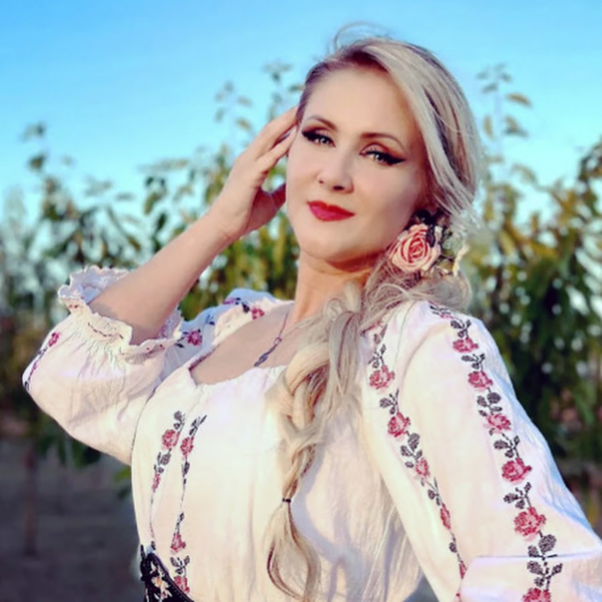 Asta inseamna sa fii mafiot - Single by Sabina Leonte Alb & Costel Ciofu album cover