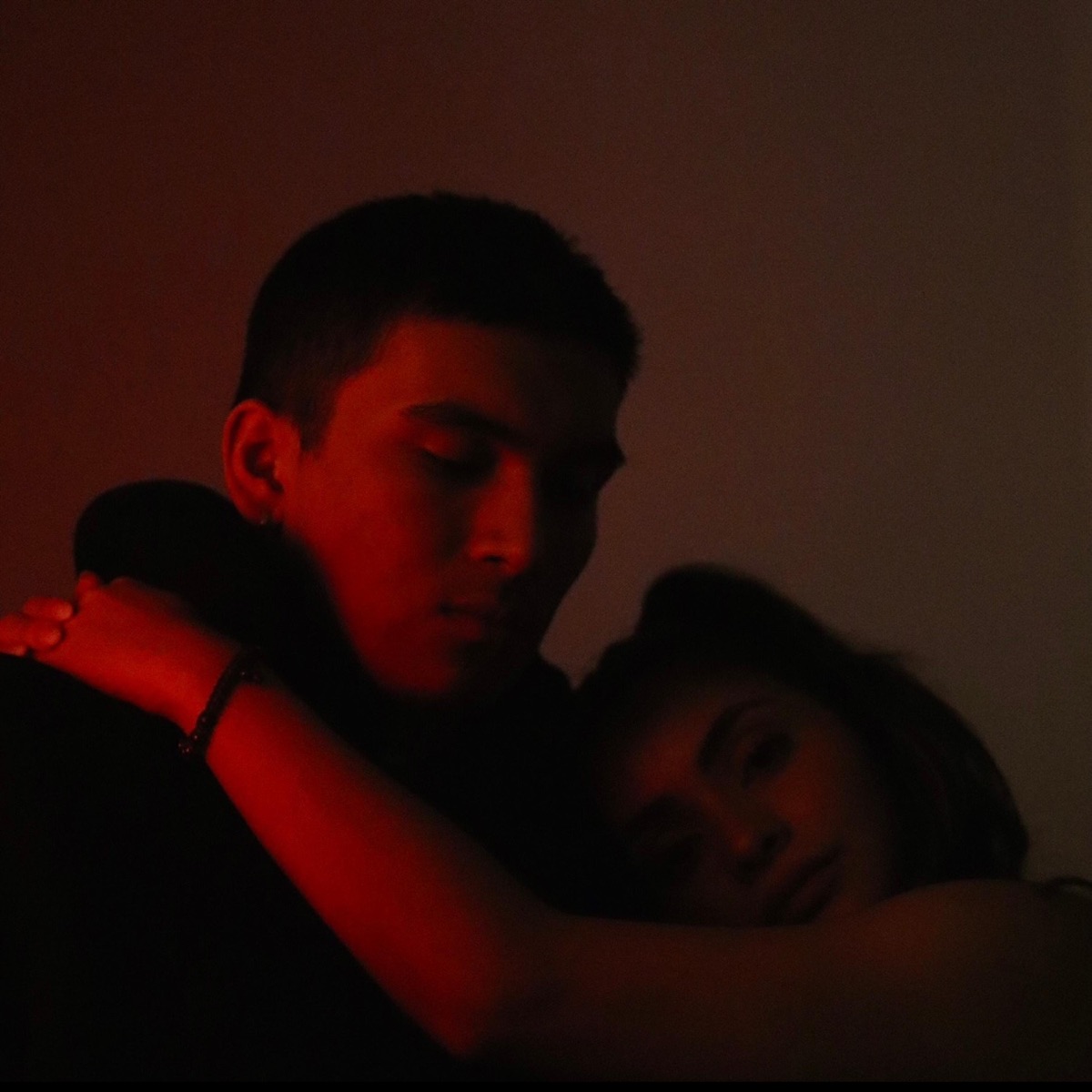 Thunder (feat. Dan Camacho) - Single by Brisa album cover