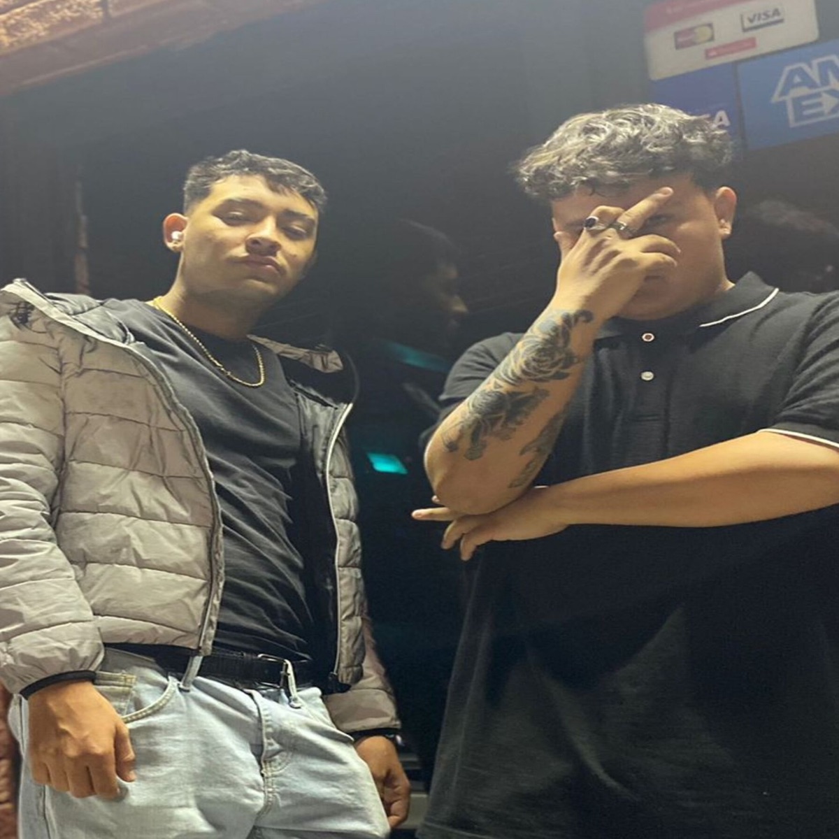Solo llámame (feat. JP) - Single by Chris YR album cover