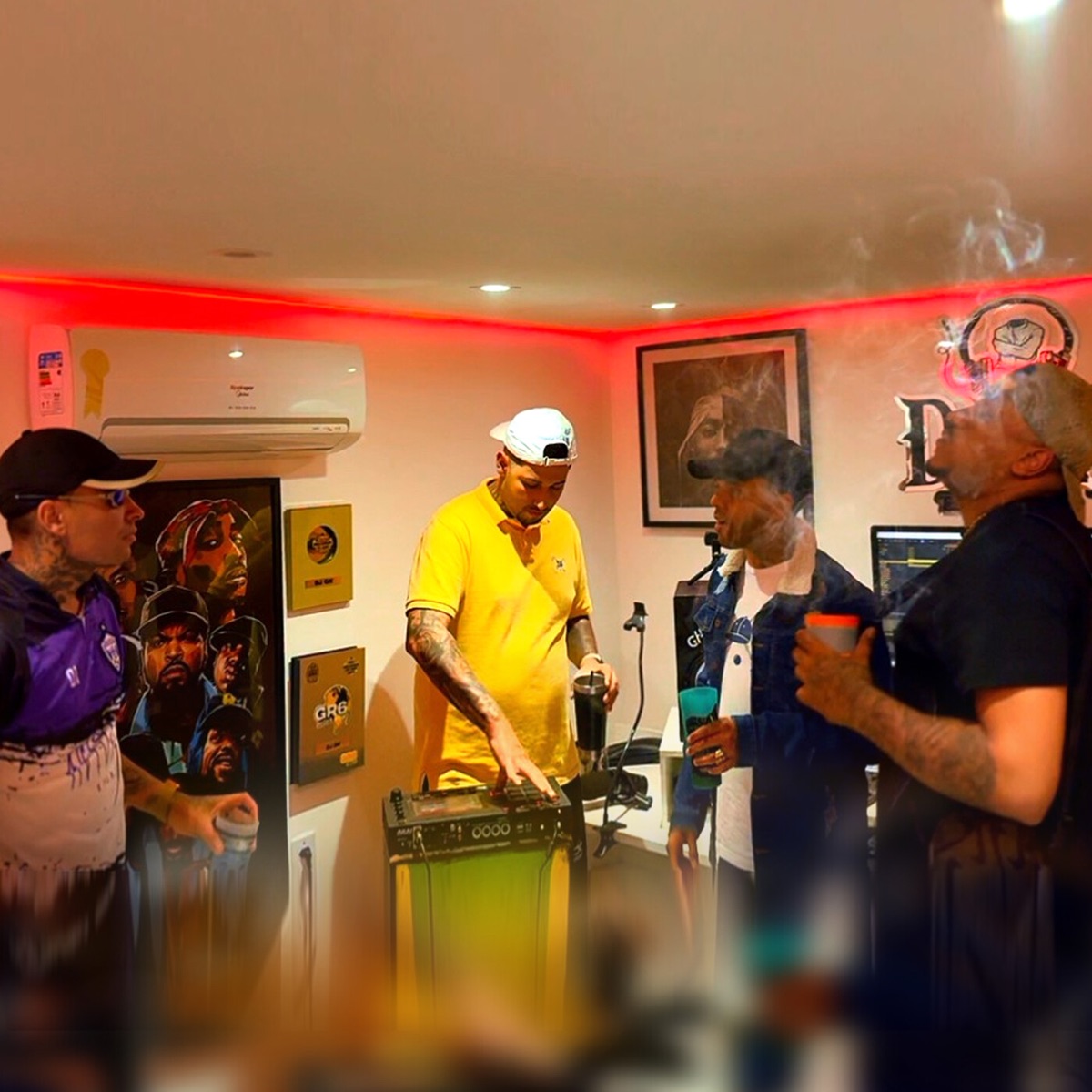 QG Dos Medley 02 (feat. Mc Kaique) - Single by DJ GH, Dodida, MCS Neguinho e Dollar & QG Dos Medley album cover