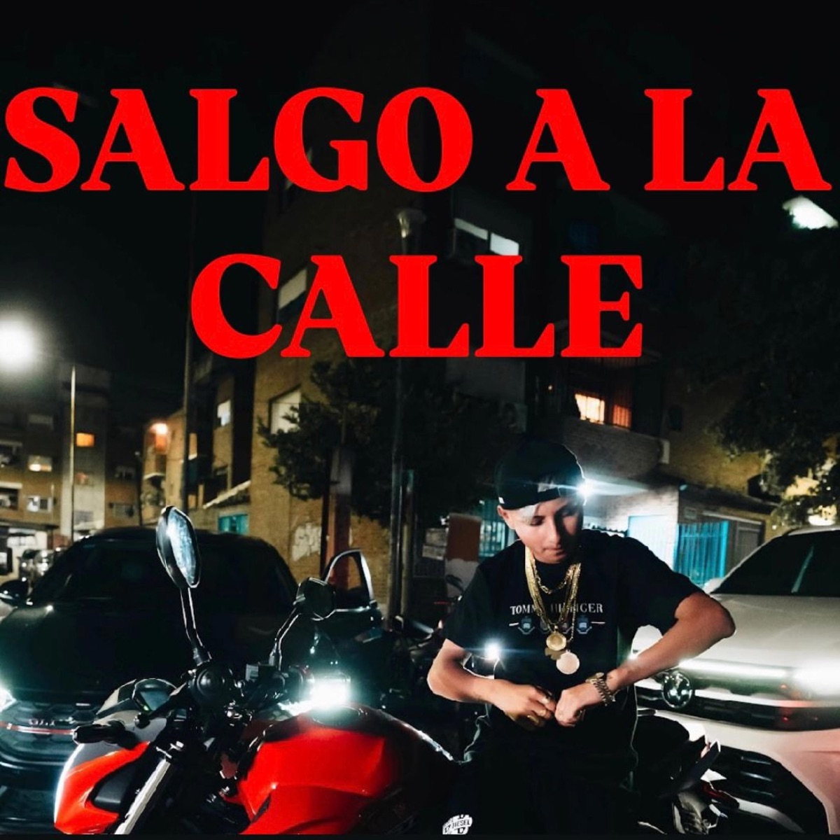 SALGO A LA CALLE - Single by Churri 07 album cover