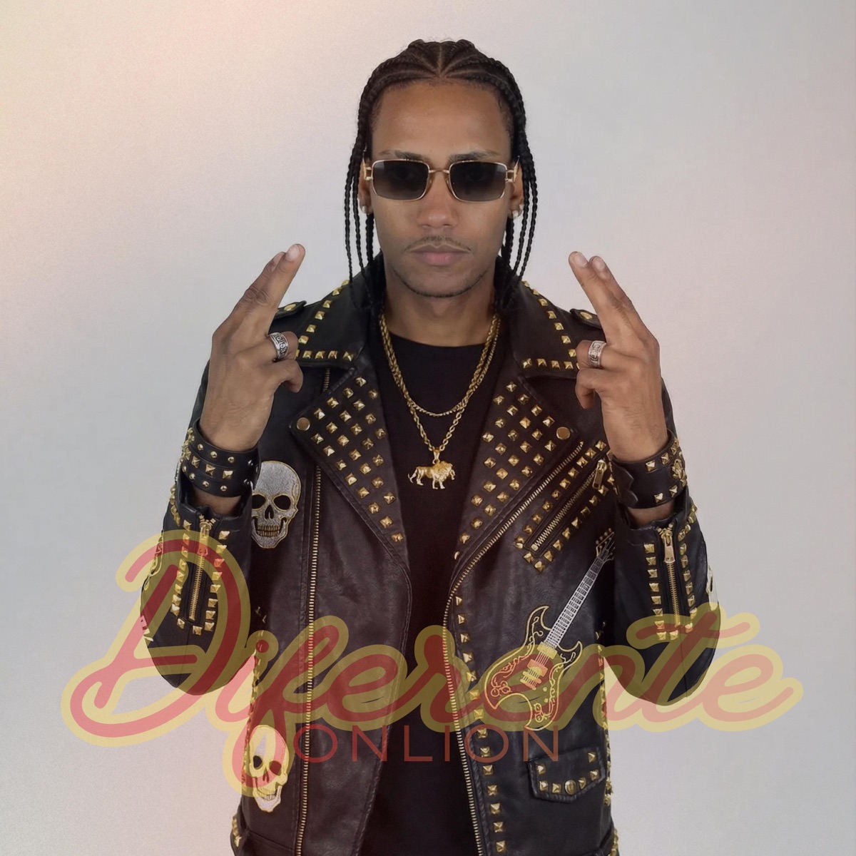 DIFERENTE - Single by Onlion album cover