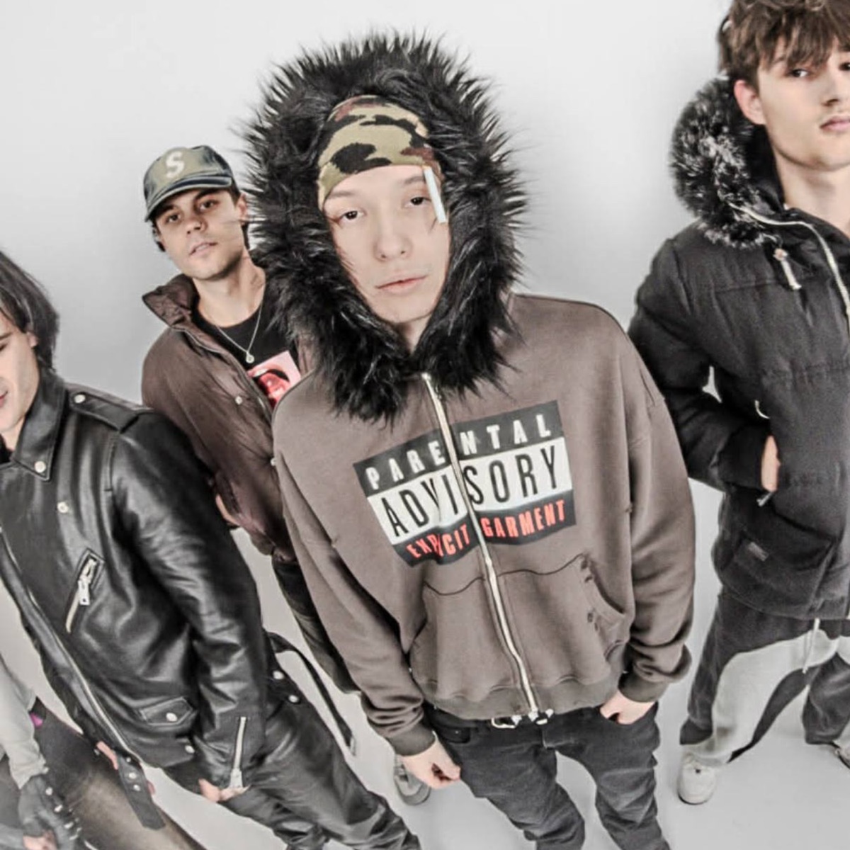 COOLKIDS X SPLAIS CYPHER (feat. Chinczol, Zaey, BLISKI, meys & ILL HUBI) - Single by Yven, Sowka, KUBIK & Clapson album cover