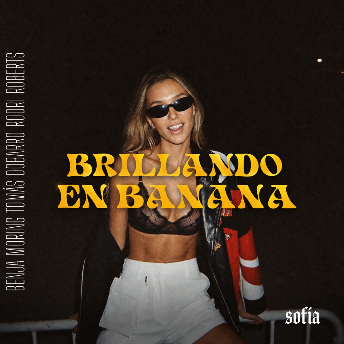 Brillando en Banana - Single by Tomas Dobarro, Benja Moring, Rodri Roberts & Sofia album cover