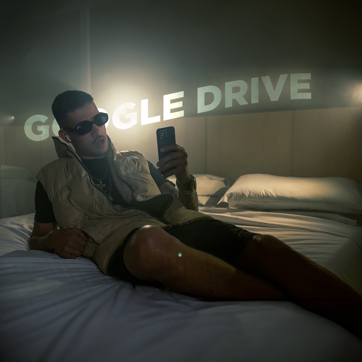 Google Drive - Single by Mc kauê & H4lfmeasures album cover