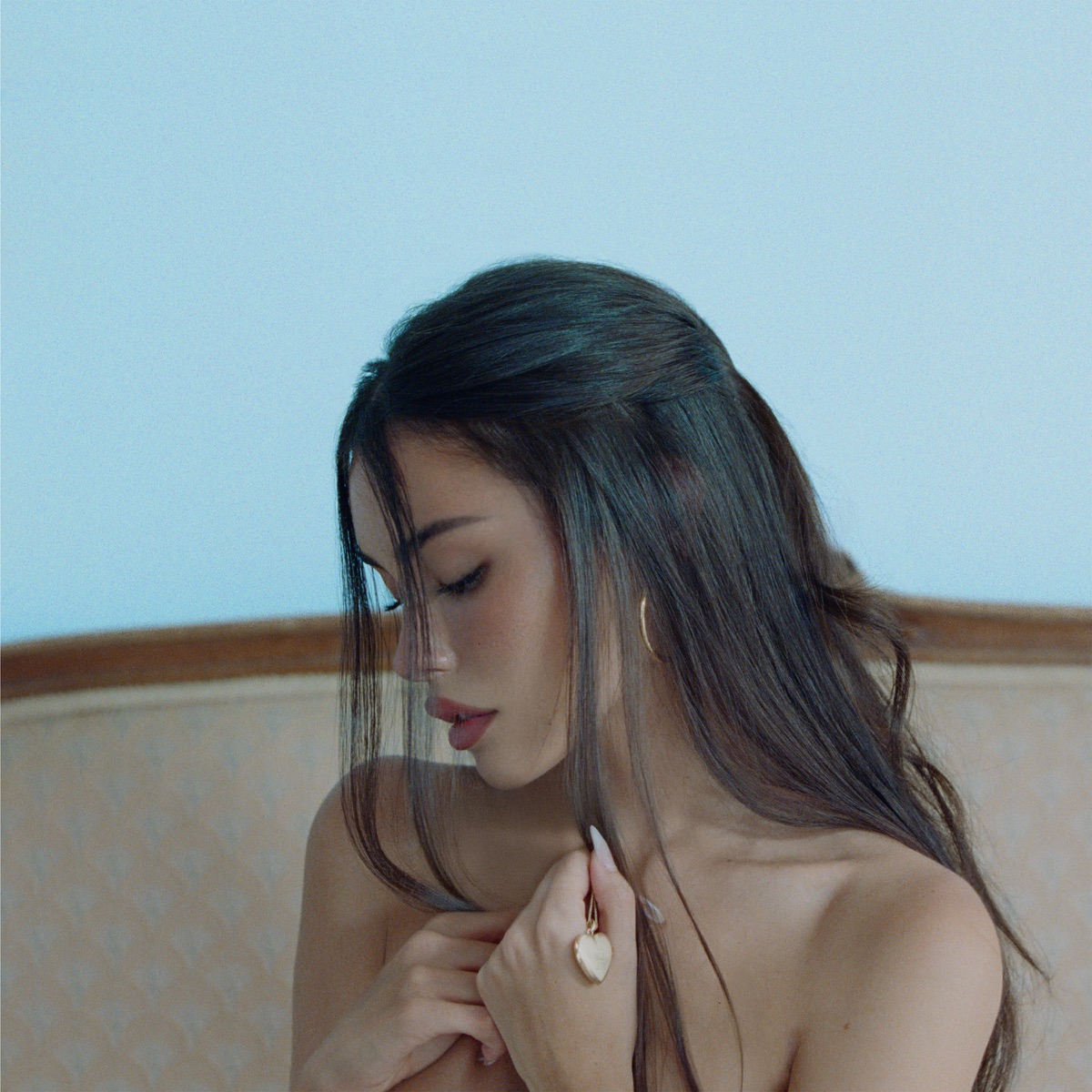 locket by Madison Beer album cover