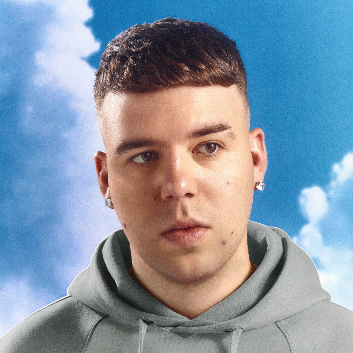 DONDE QUIERO ESTAR by Quevedo album cover