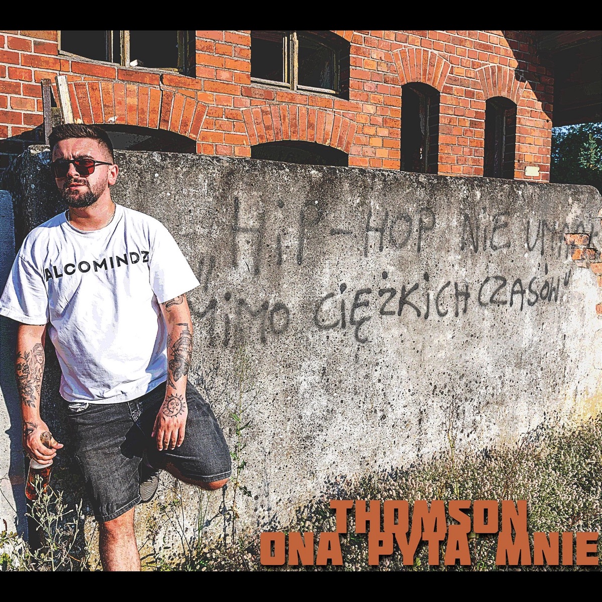 Ona Pyta Mnie - Single by Thomson album cover